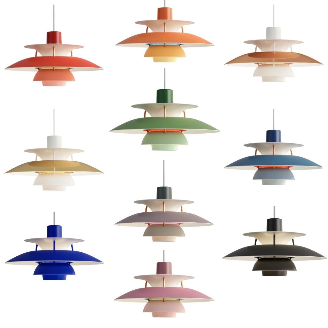 Poul Henningsen 'PH 5' Pendant for Louis Poulsen in Monochrome Pale Pewter For Sale 8