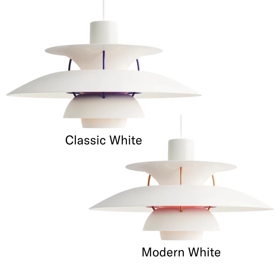 Poul Henningsen 'PH 5' Pendant for Louis Poulsen in Monochrome Pale Pewter For Sale 10