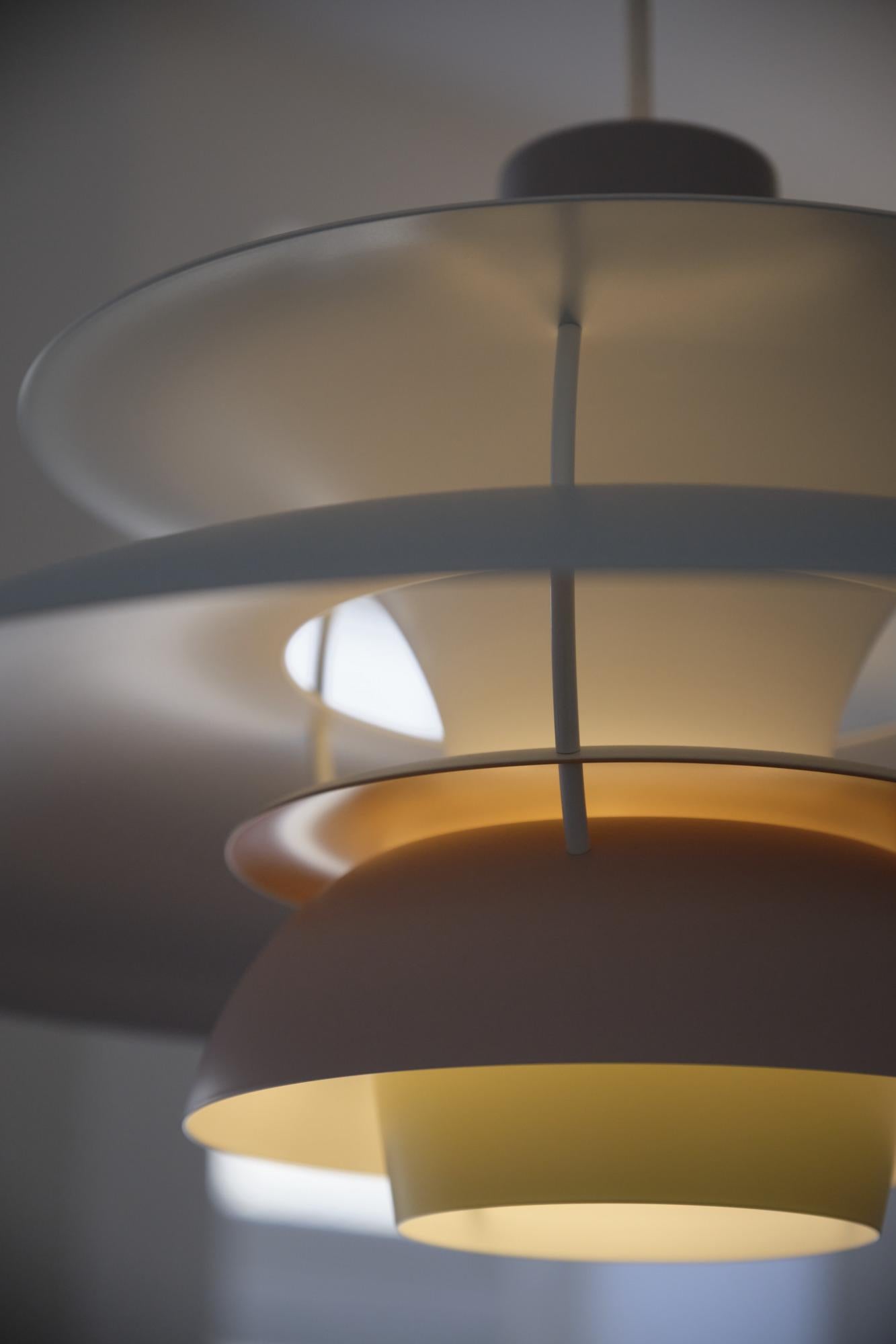 Lacquered Poul Henningsen PH 5 Pendant for Louis Poulsen in Pale Rose For Sale