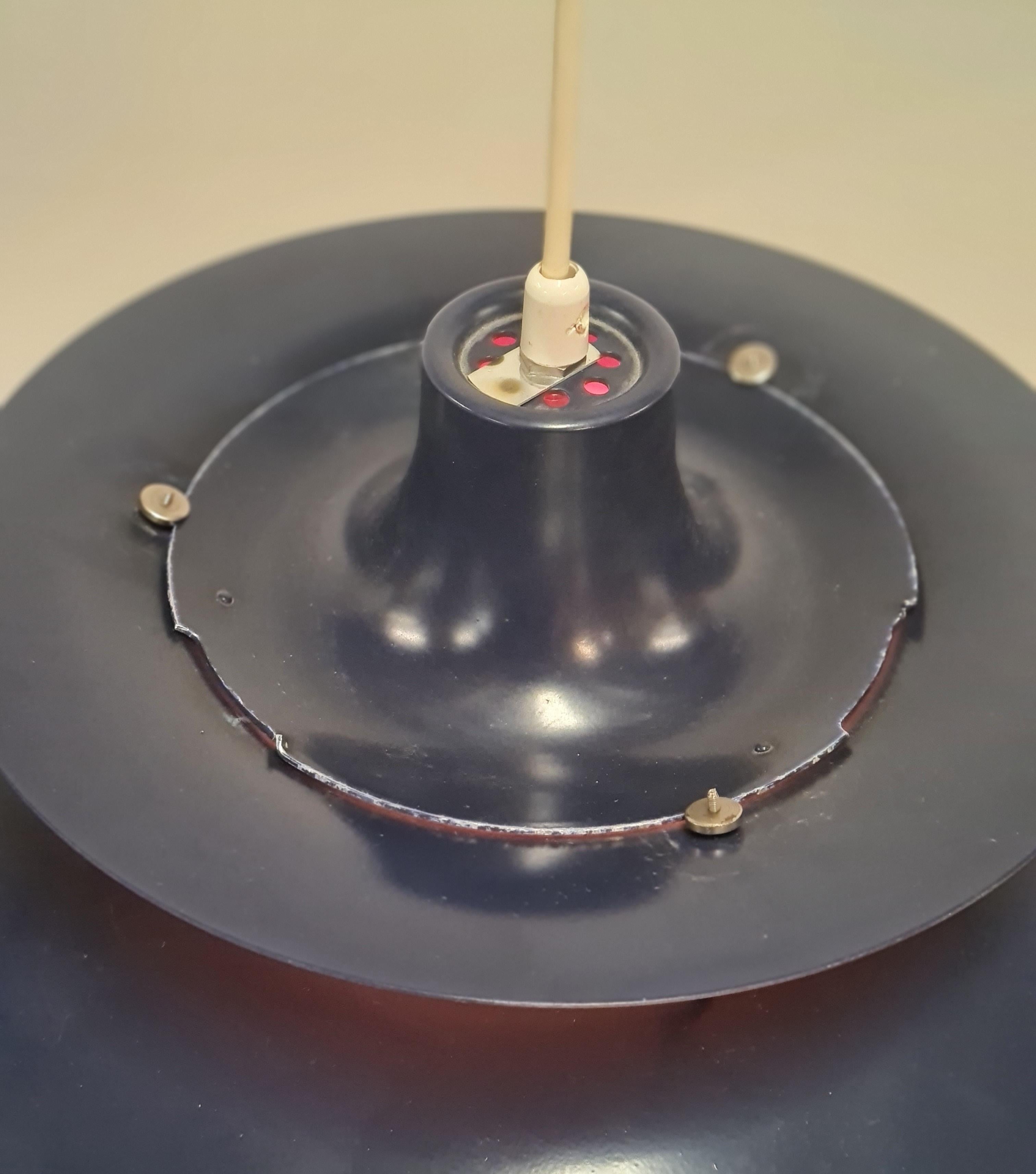 Metal Poul Henningsen PH 5 Pendant in Dark Blue & Red, Rare Orno Edition, 1960s For Sale