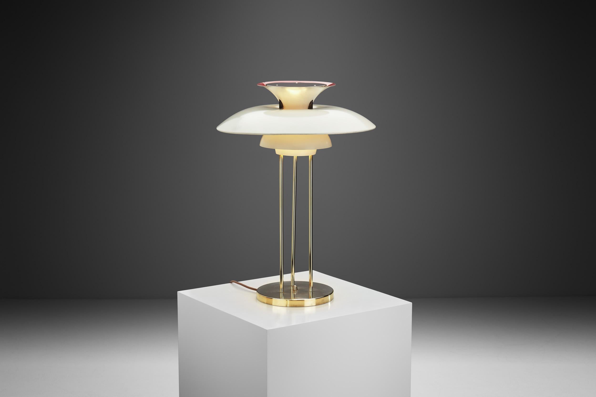 Danish Poul Henningsen “PH-5” Table Lamp for Louis Poulsen, Denmark, 1960s For Sale