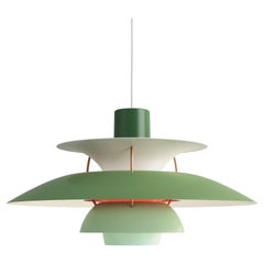 Colgante PH5 de Poul Henningsen en tonos verdes para Louis Poulsen