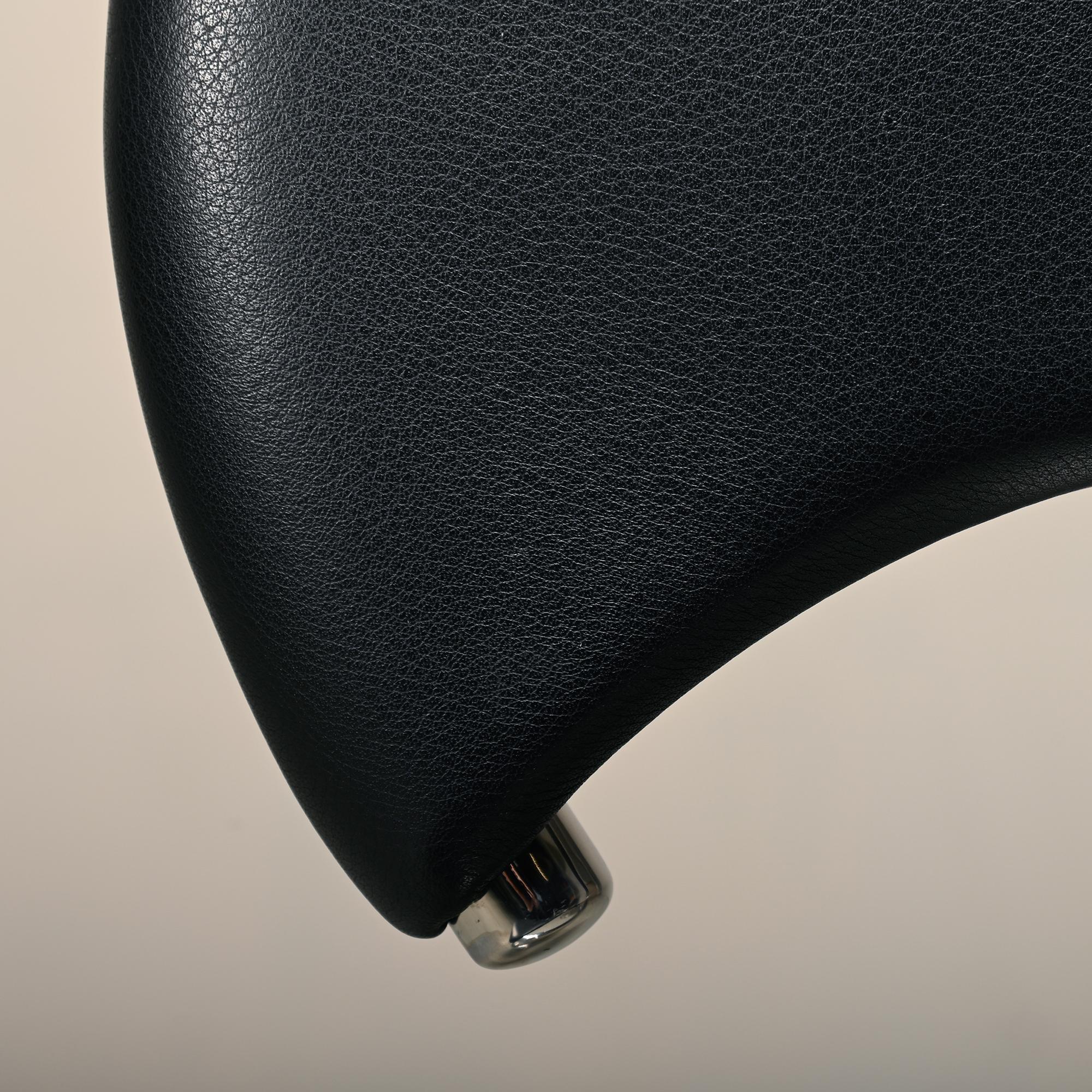 Chaises serpent de Poul Henningsen, Model No No 501 en chrome et cuir noir intégral en vente 3