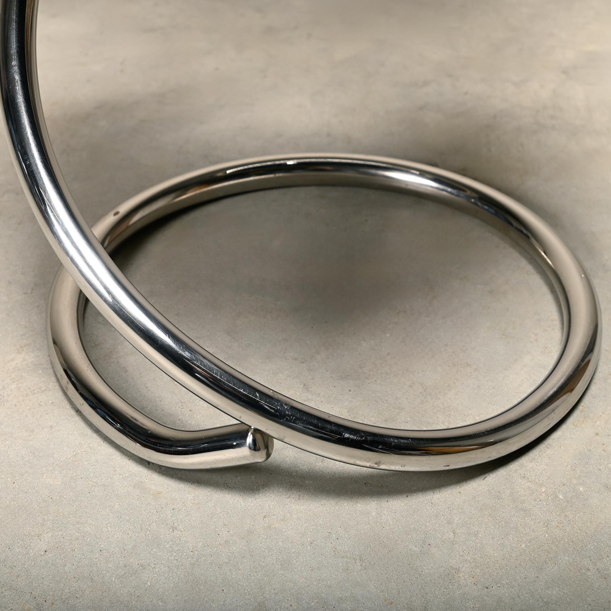 Chaises serpent de Poul Henningsen, Model No No 501 en chrome et cuir noir intégral en vente 8