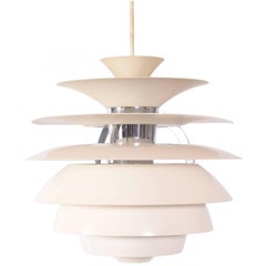 Poul Henningsen Lampe pendante Snowball pour Louis Poulsen