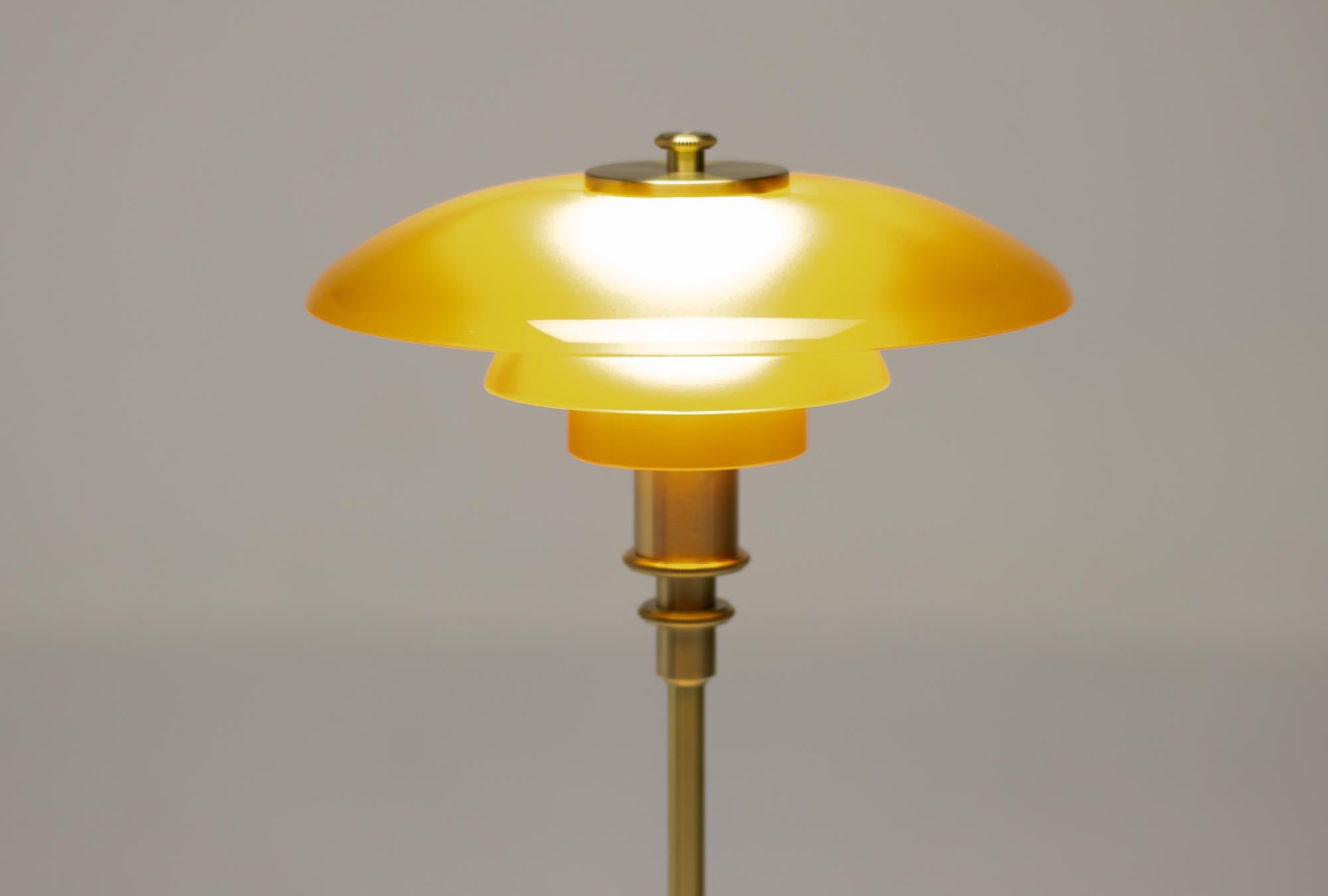Contemporary Poul Henningsen Table Lamp Model PH 2/1 by Louis Poulsen