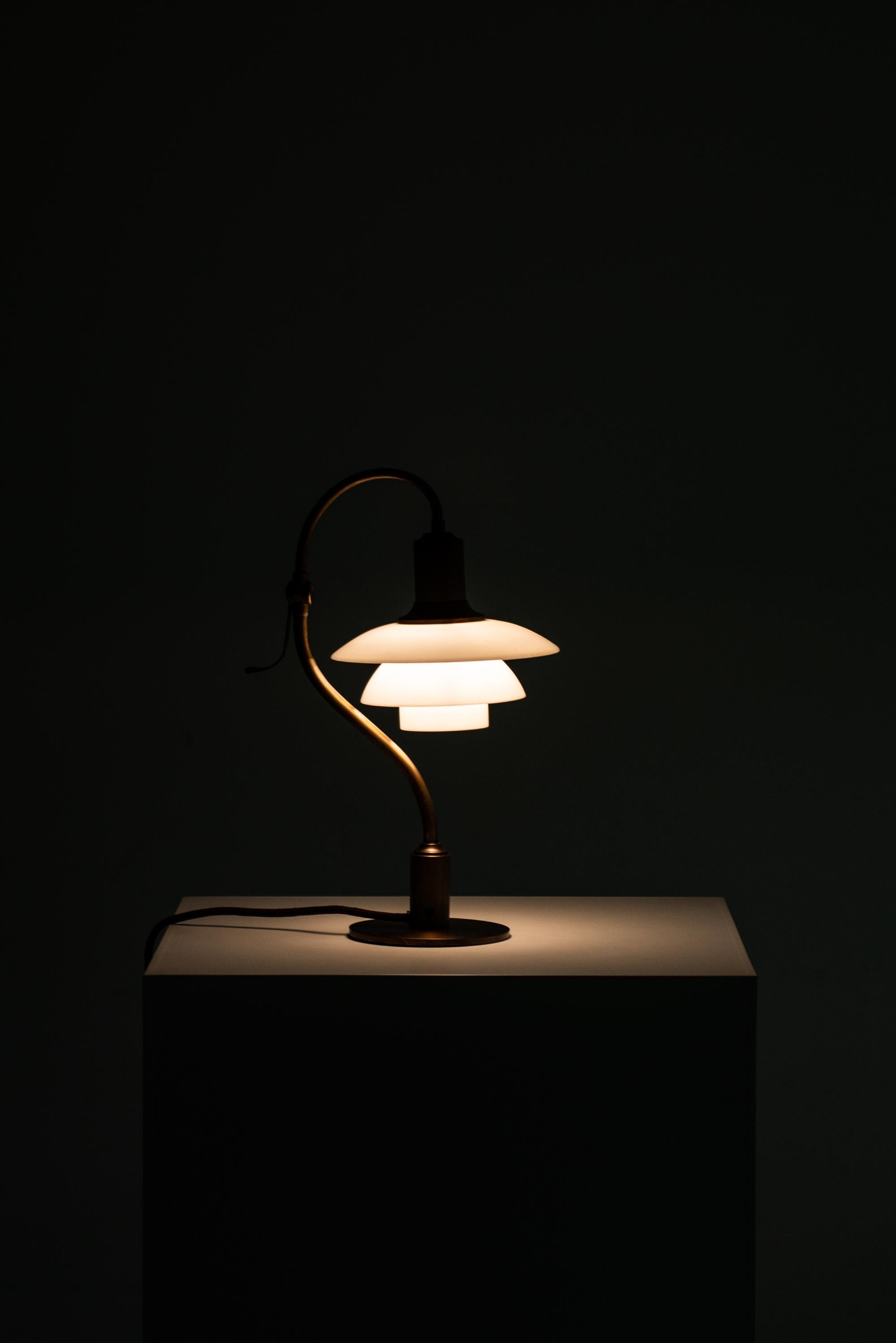 Scandinavian Modern Poul Henningsen Table Lamp Model PH-2/2 'The Questions Mark' by Louis Poulsen For Sale