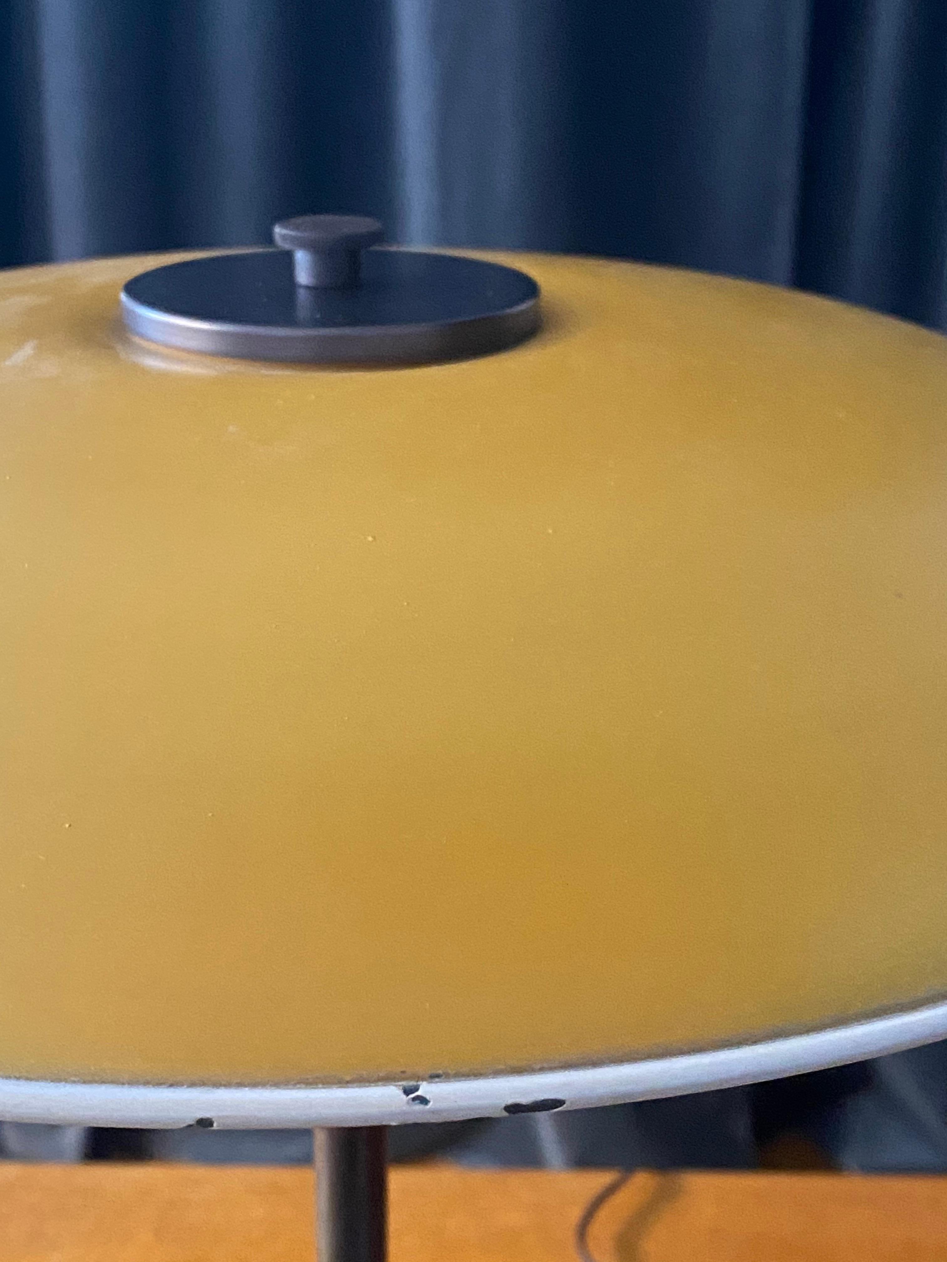 Poul Henningsen, Table Lamp, Yellow Lacqured Metal, Glass, Denmark, 20th century In Fair Condition In High Point, NC