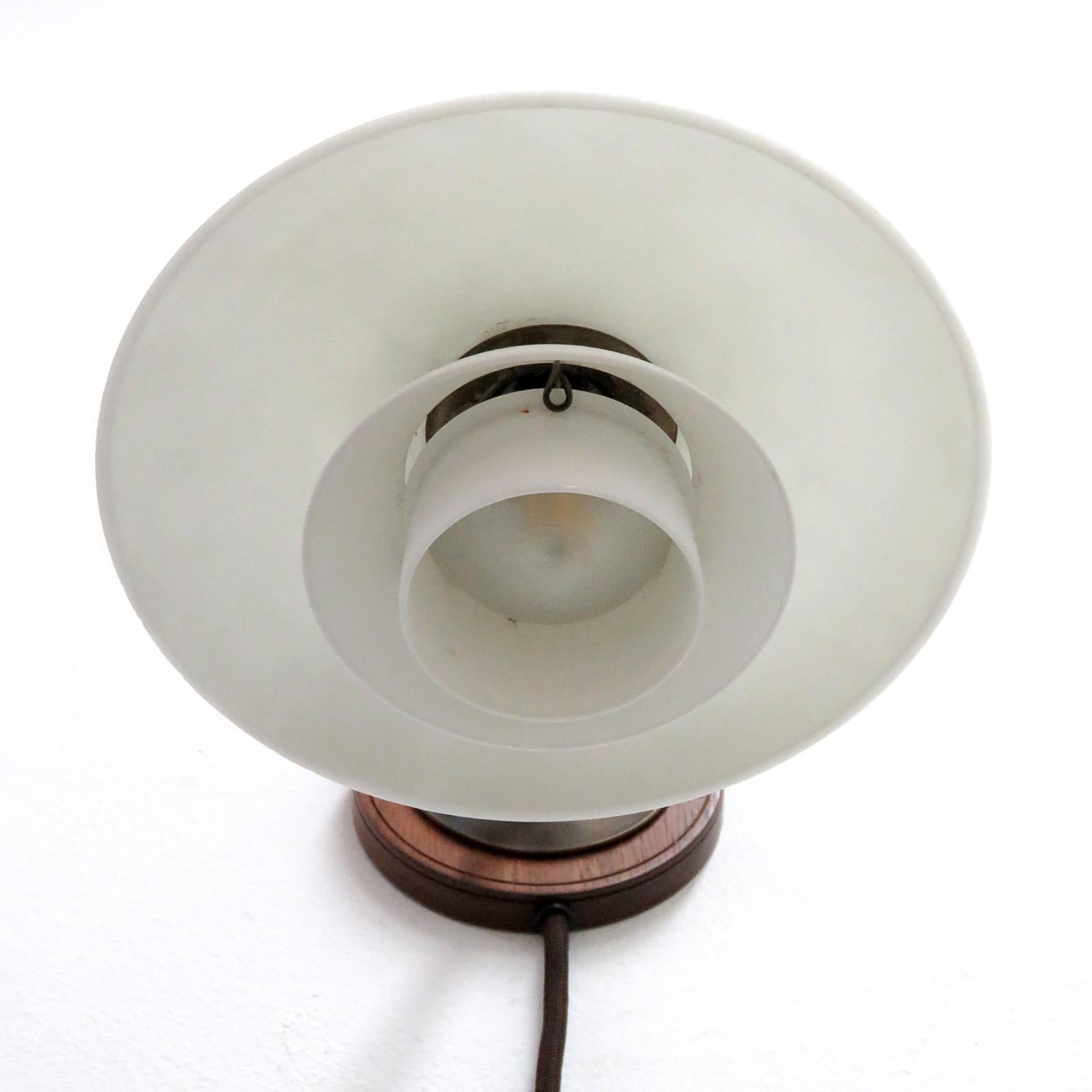 Poul Henningsen Wall Lights Model PH-2/1 by Louis Poulsen In Good Condition In Los Angeles, CA