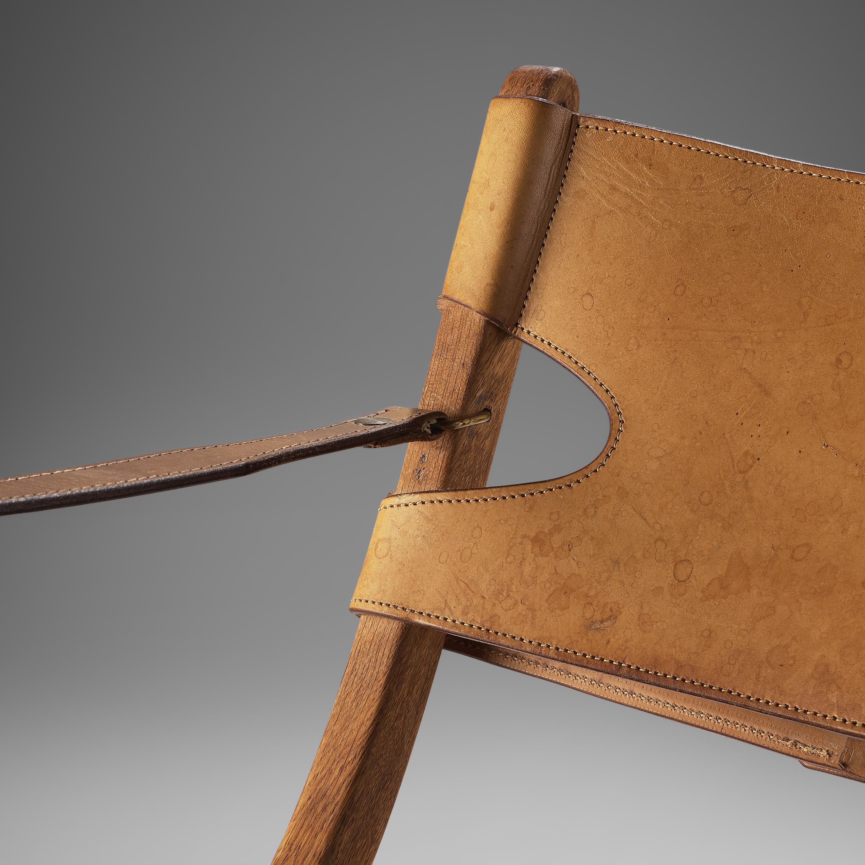Poul Hundevad Armchair Model 'Campaign' X-Chair in Oak and Leather 1