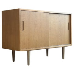 Poul Hundevad buffet compact en Oak Oak