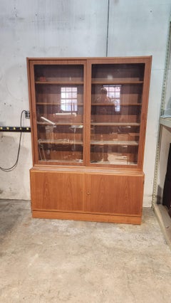 Poul Hundevad Danish Mid-Century Teak Bookcase Cabinet.