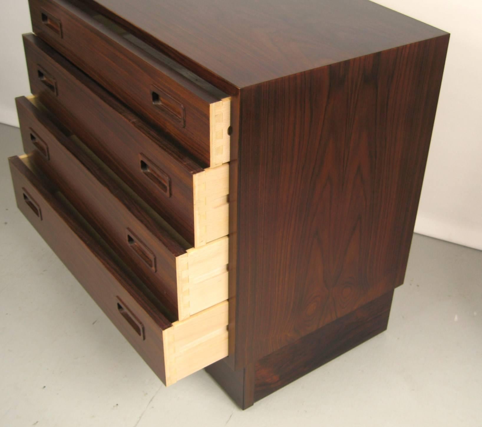 Mid-Century Modern Poul Hundevad Danish Modern Dresser, Mid century