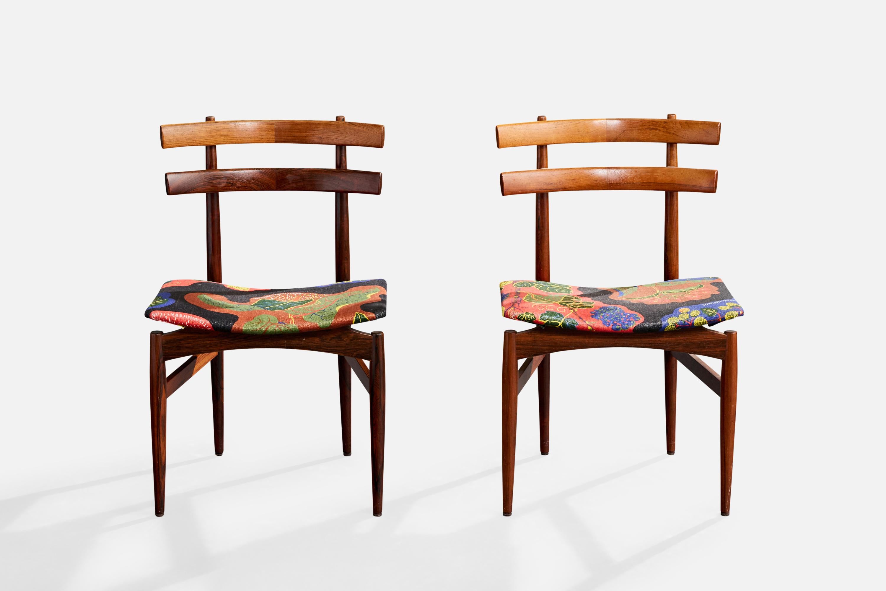 Poul Hundevad, Esszimmerstühle, Holz, Stoff, Dänemark, 1960er im Zustand „Relativ gut“ im Angebot in High Point, NC