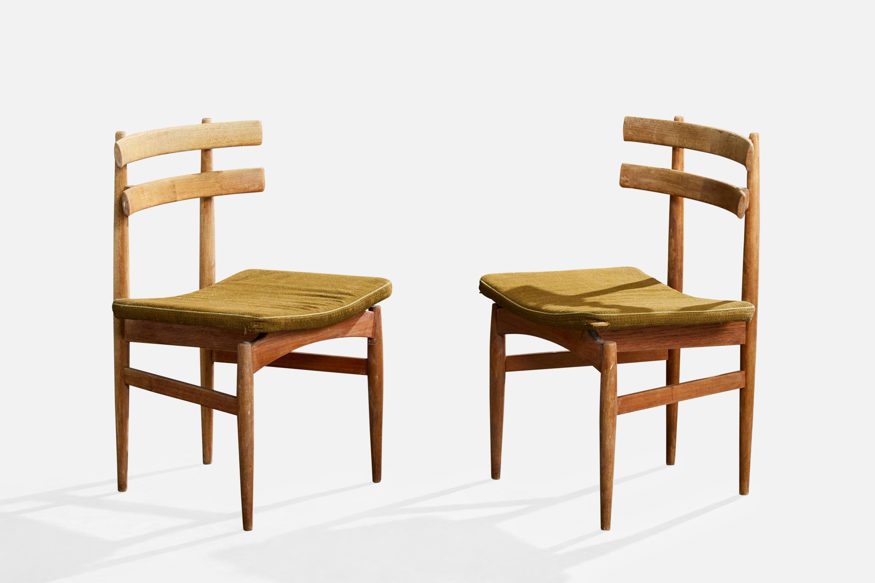 Poul Hundevad, Dining Room Chairs, Teak, Fabric, Denmark, 1958 (Moderne der Mitte des Jahrhunderts) im Angebot