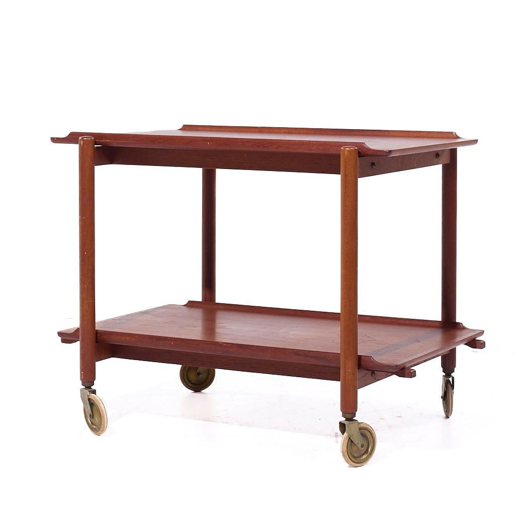 Mid-Century Modern Poul Hundevad pour Domus Chariot de bar extensible en teck danois du milieu du siècle en vente
