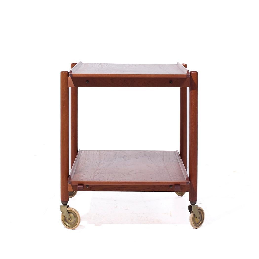 Danois Poul Hundevad pour Domus Chariot de bar extensible en teck danois du milieu du siècle en vente