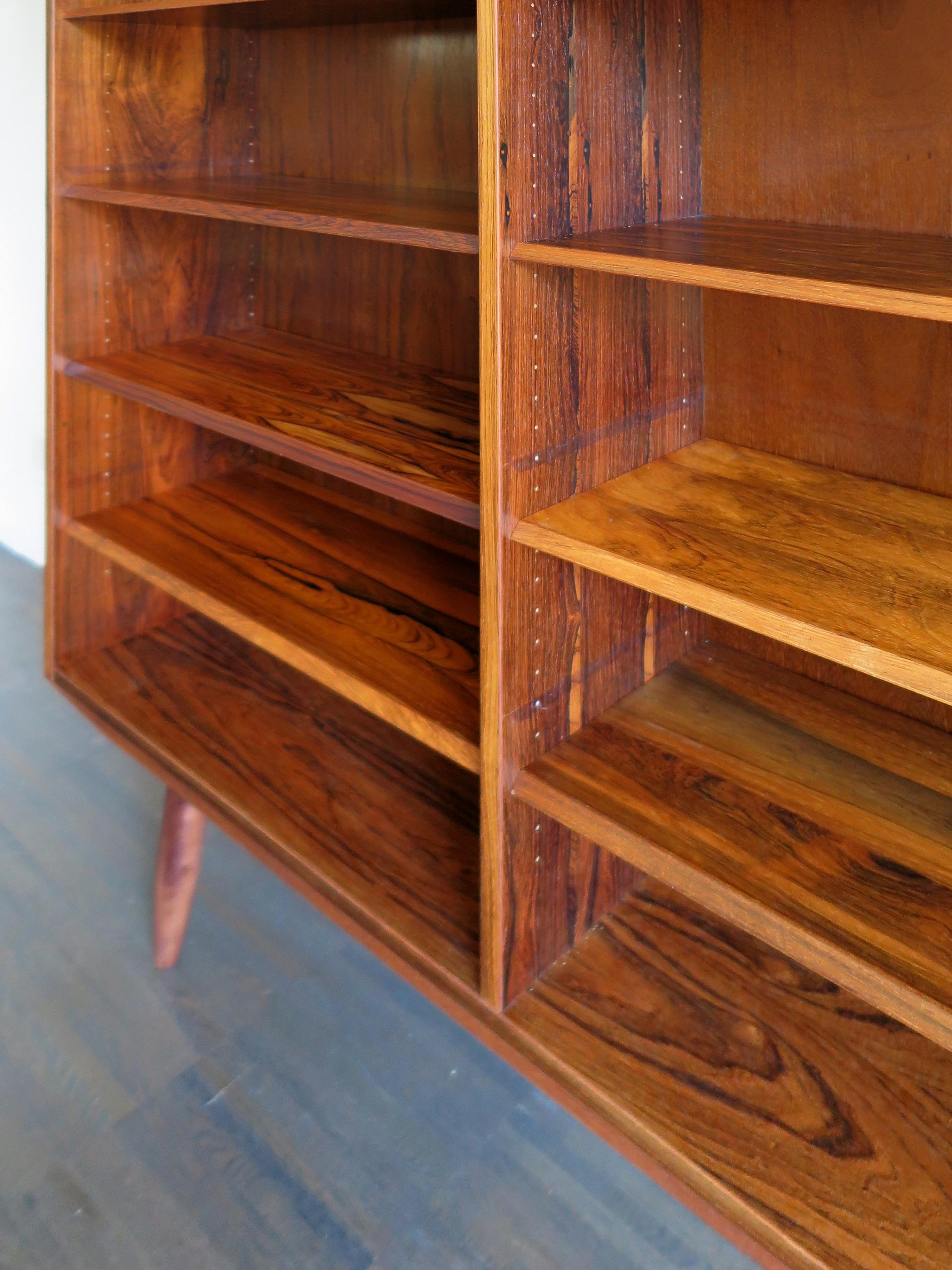 Poul Hundevad for Hundevad & Co Scandinavian Set of 2 Dark Wood Bookcases, 1960s 10