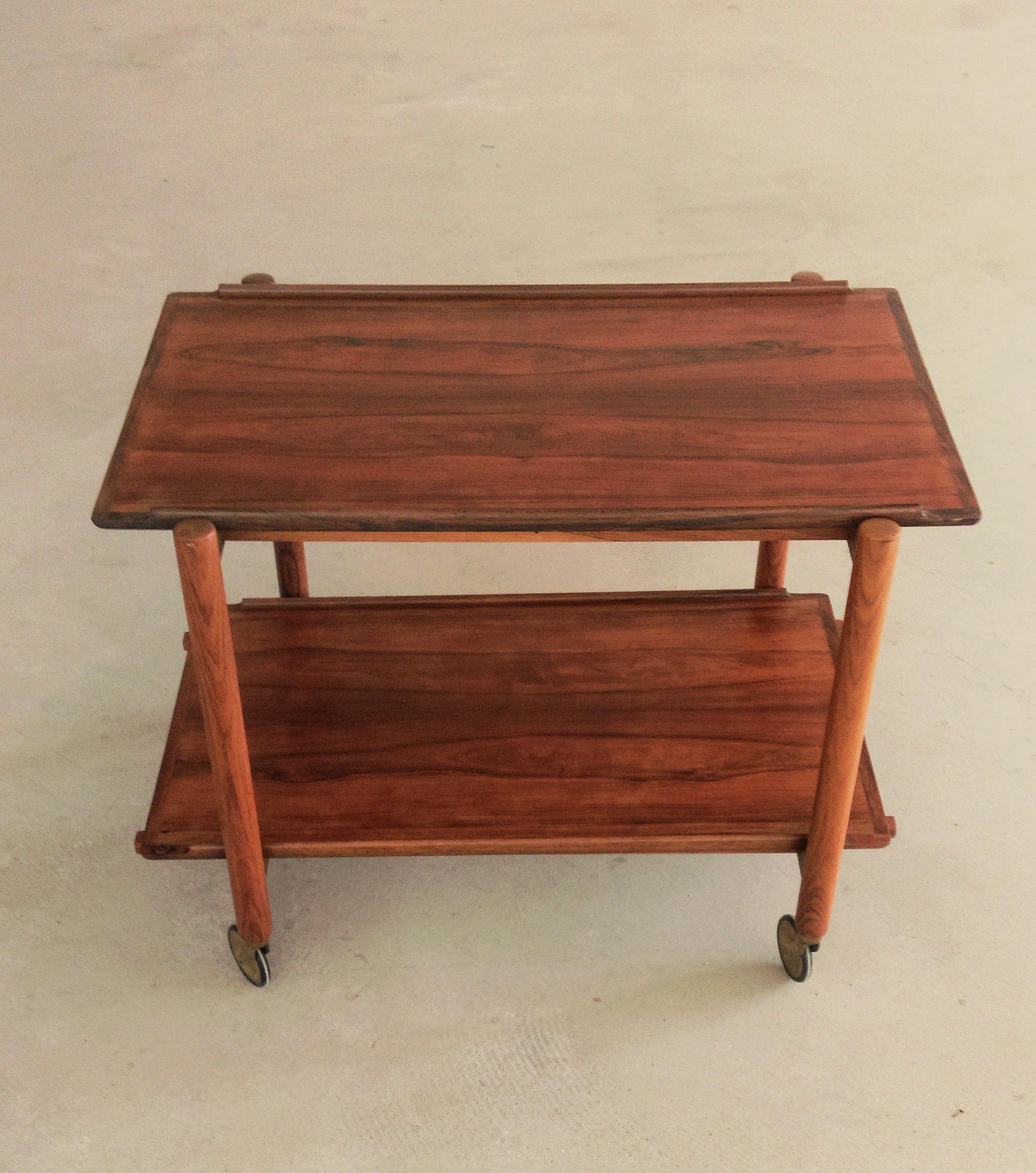 Poul Hundevad Fully Restored Multi Functional Danish Modular Rosewood Bar Table In Excellent Condition In Knebel, DK