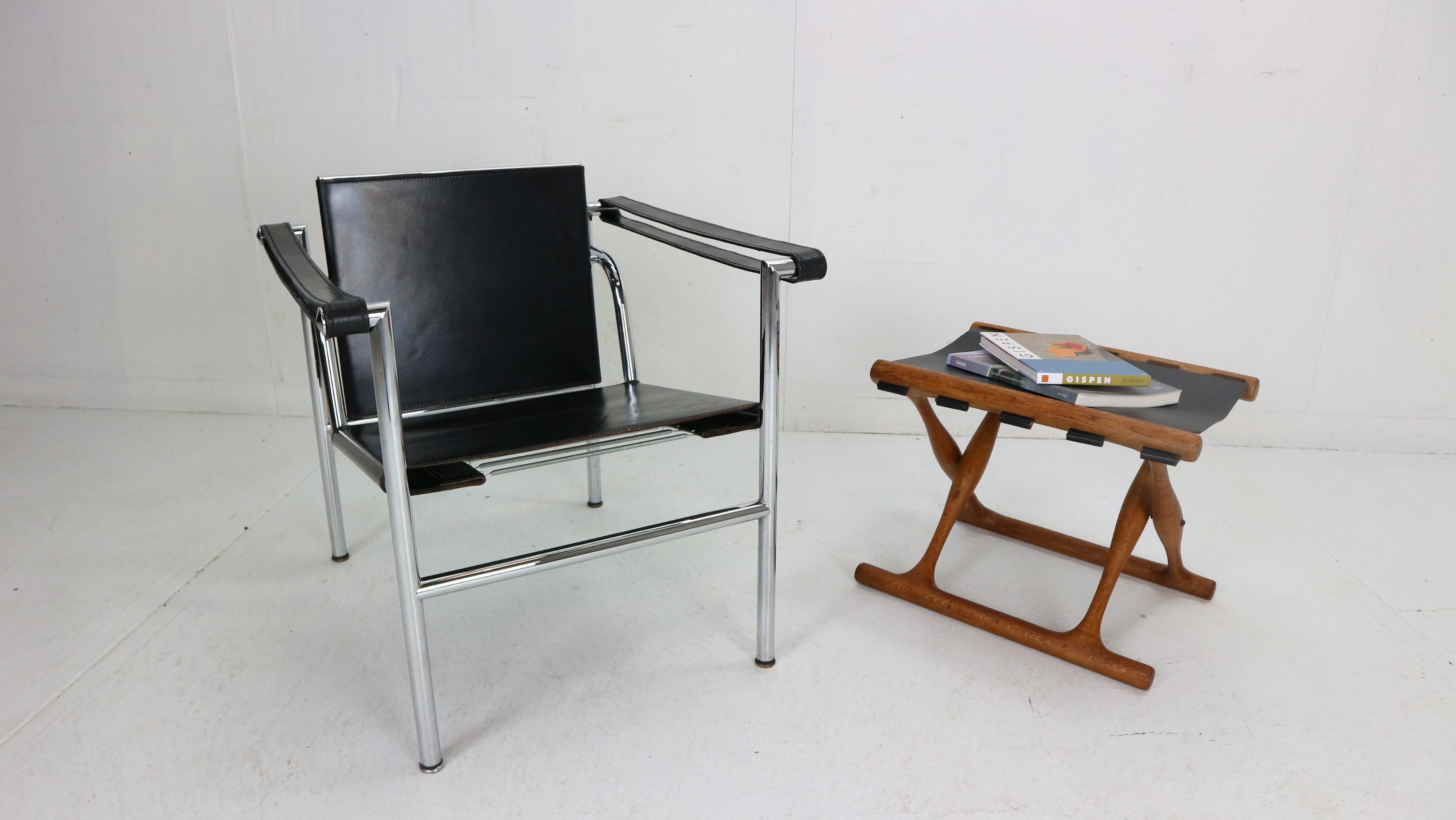 Poul Hundevad, “Guldhøj” Folding Stool Black Leather& Teak, 1950's, Denmark 14