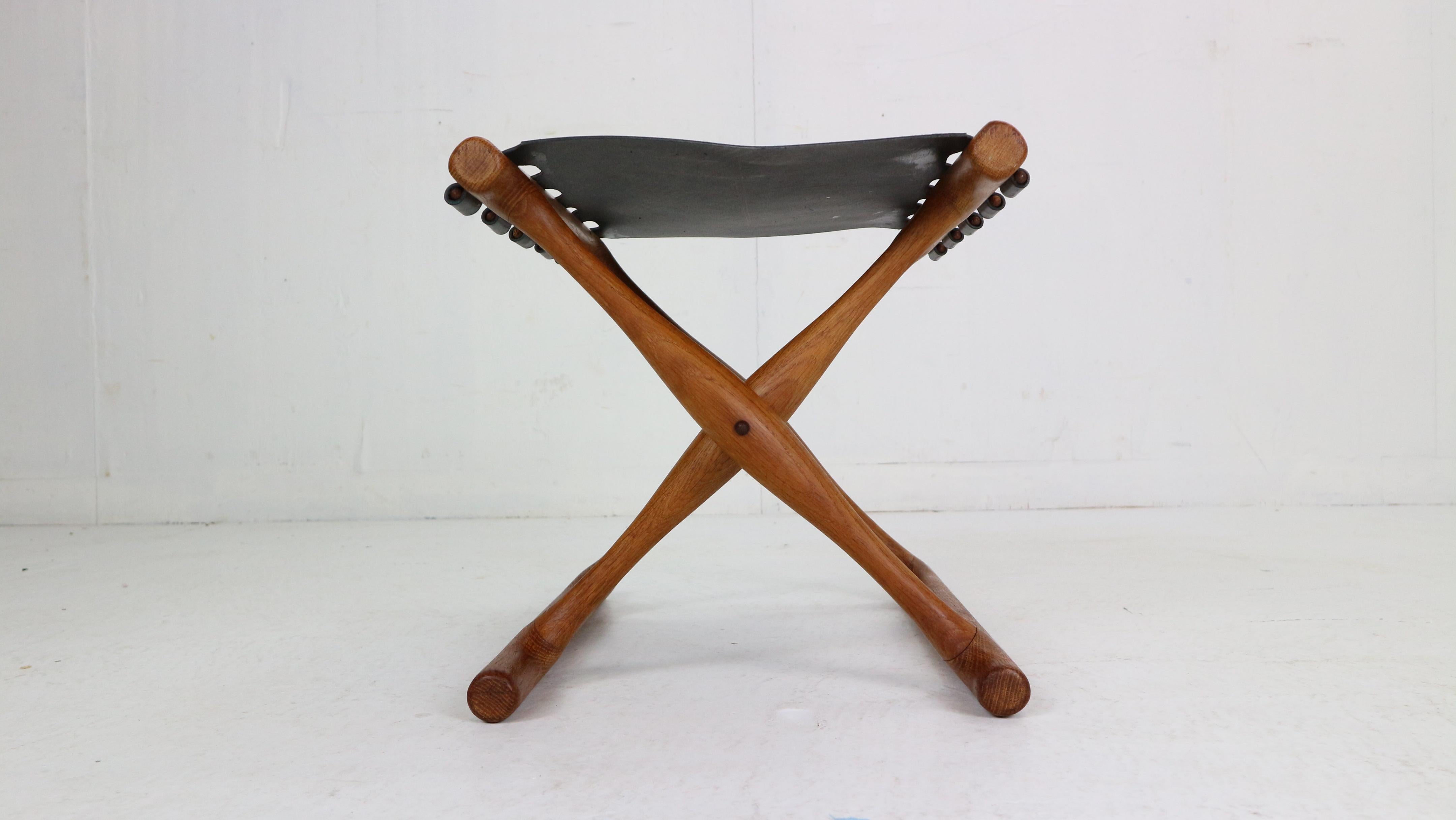 Poul Hundevad, “Guldhøj” Folding Stool Black Leather& Teak, 1950's, Denmark 1