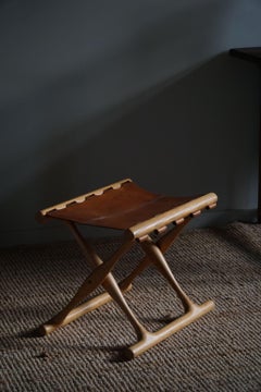 Poul Hundevad, Guldhøj, PH41, Folding Stool, Oak & Leather, Danish Modern, 1960s