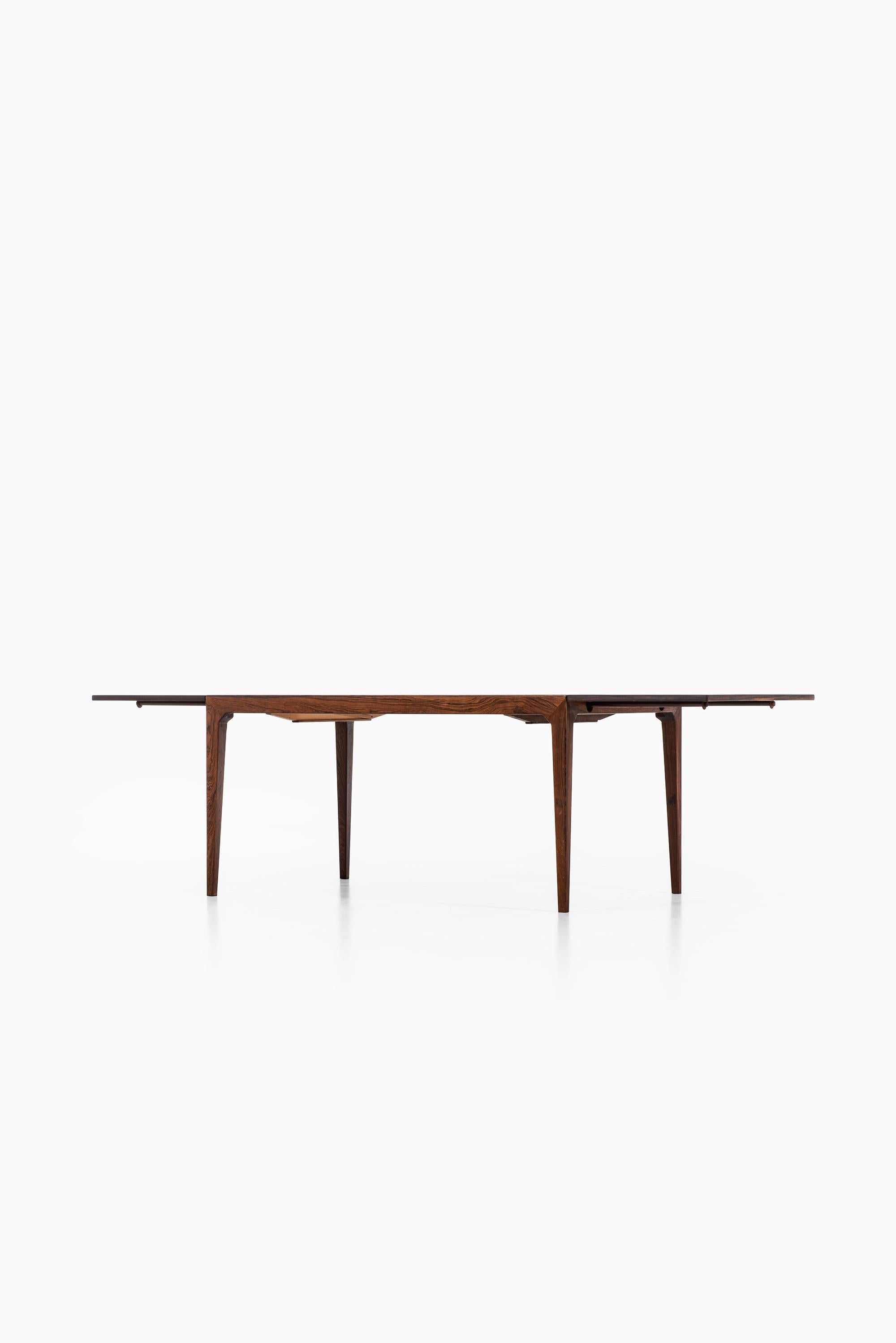 Poul Hundevad & Kai Winding Dining Table by Poul Hundevad & Co in Denmark For Sale 2