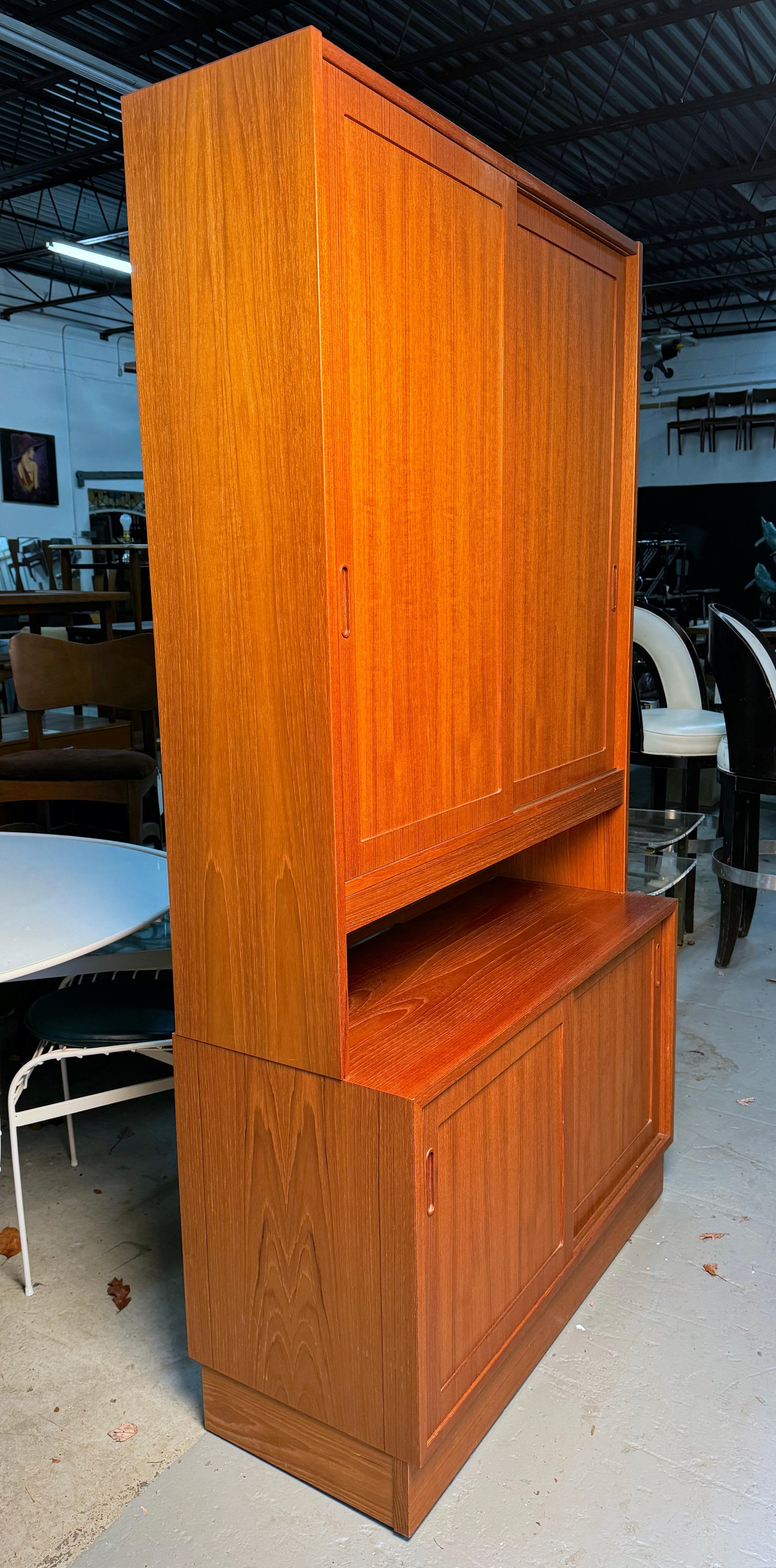 Mid-Century Modern Poul Hundevad Mid Century Danish Teak Buffet and Hutch