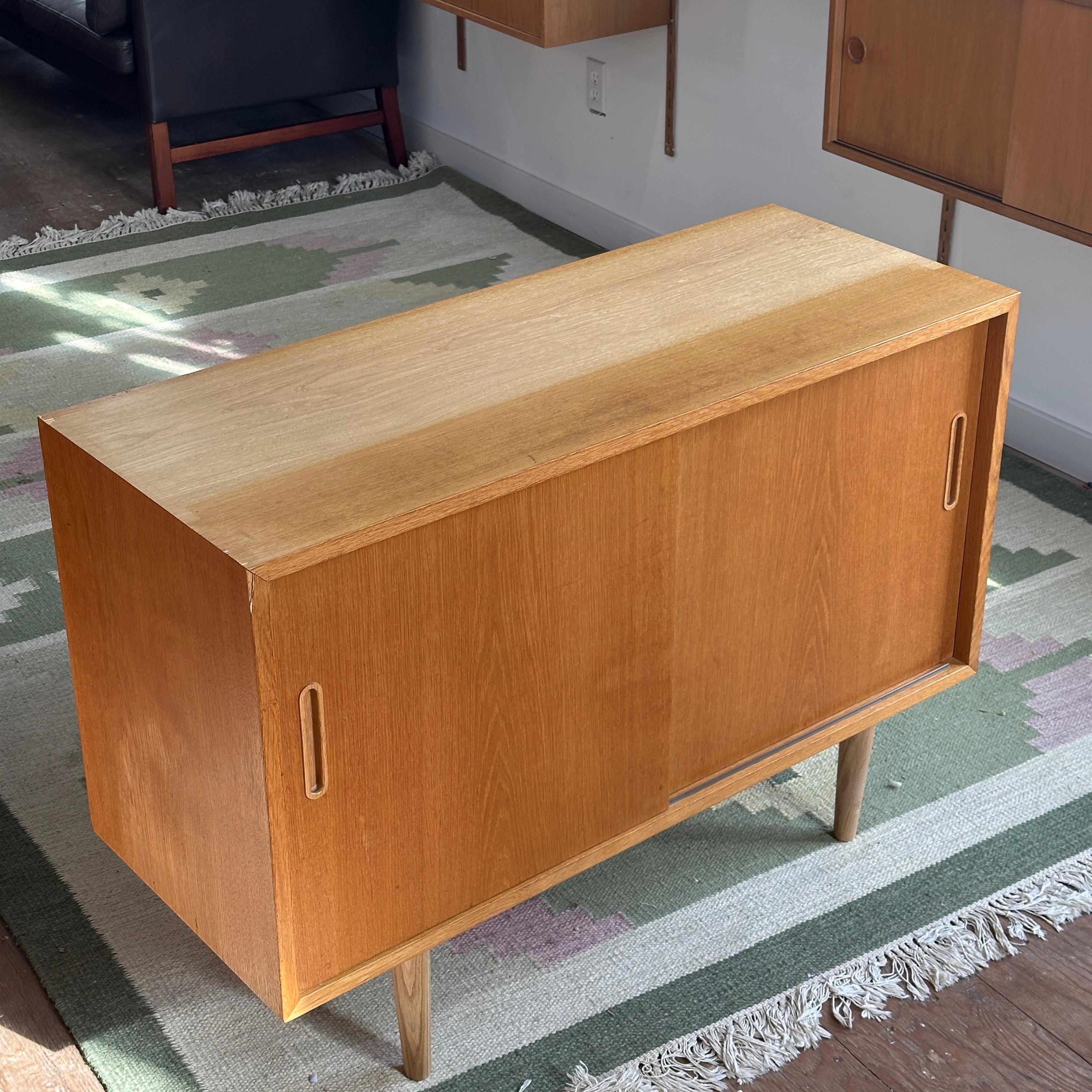 Mid-20th Century Poul Hundevad Oak Sideboard For Sale