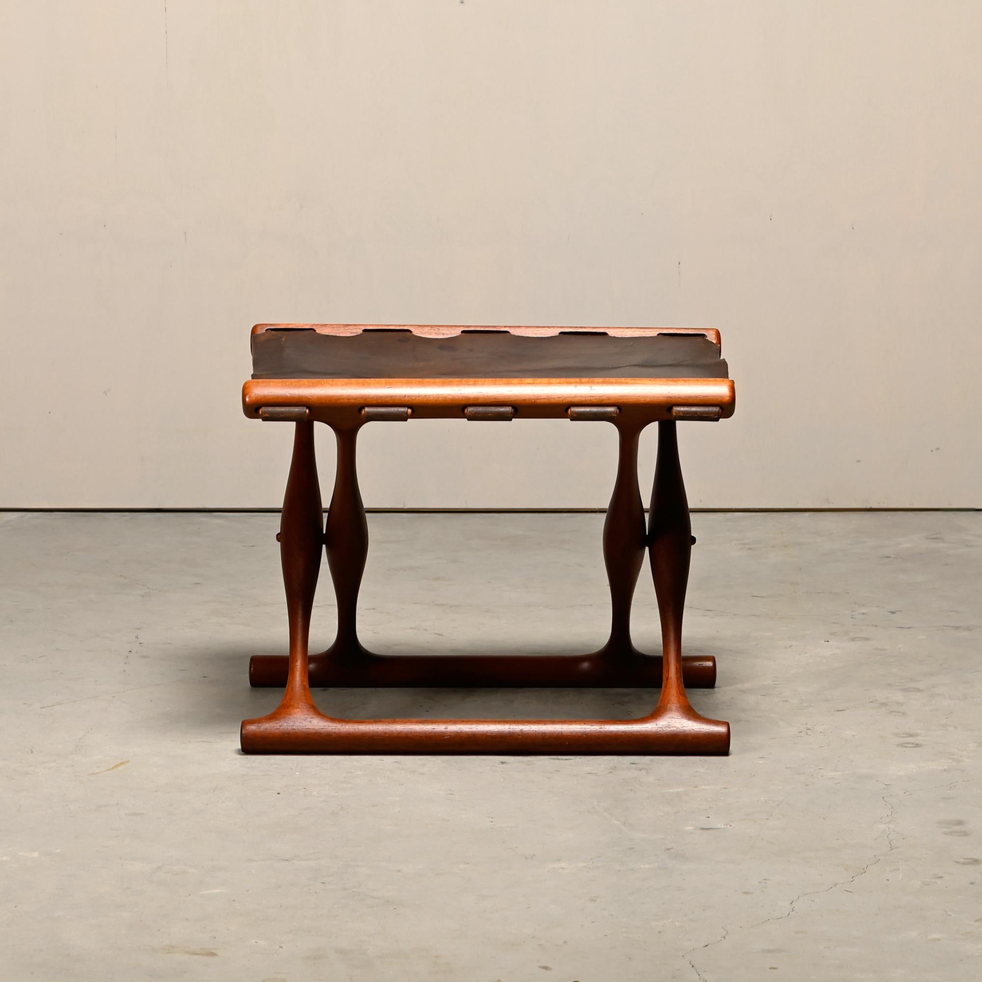 Scandinavian Modern Poul Hundevad PH43 Guldhøj Stool in Teak and Brown Leather, Denmark, 1960s For Sale