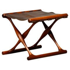 Poul Hundevad PH43 Guldhøj Stool in Teak and Brown Leather, Denmark, 1960s