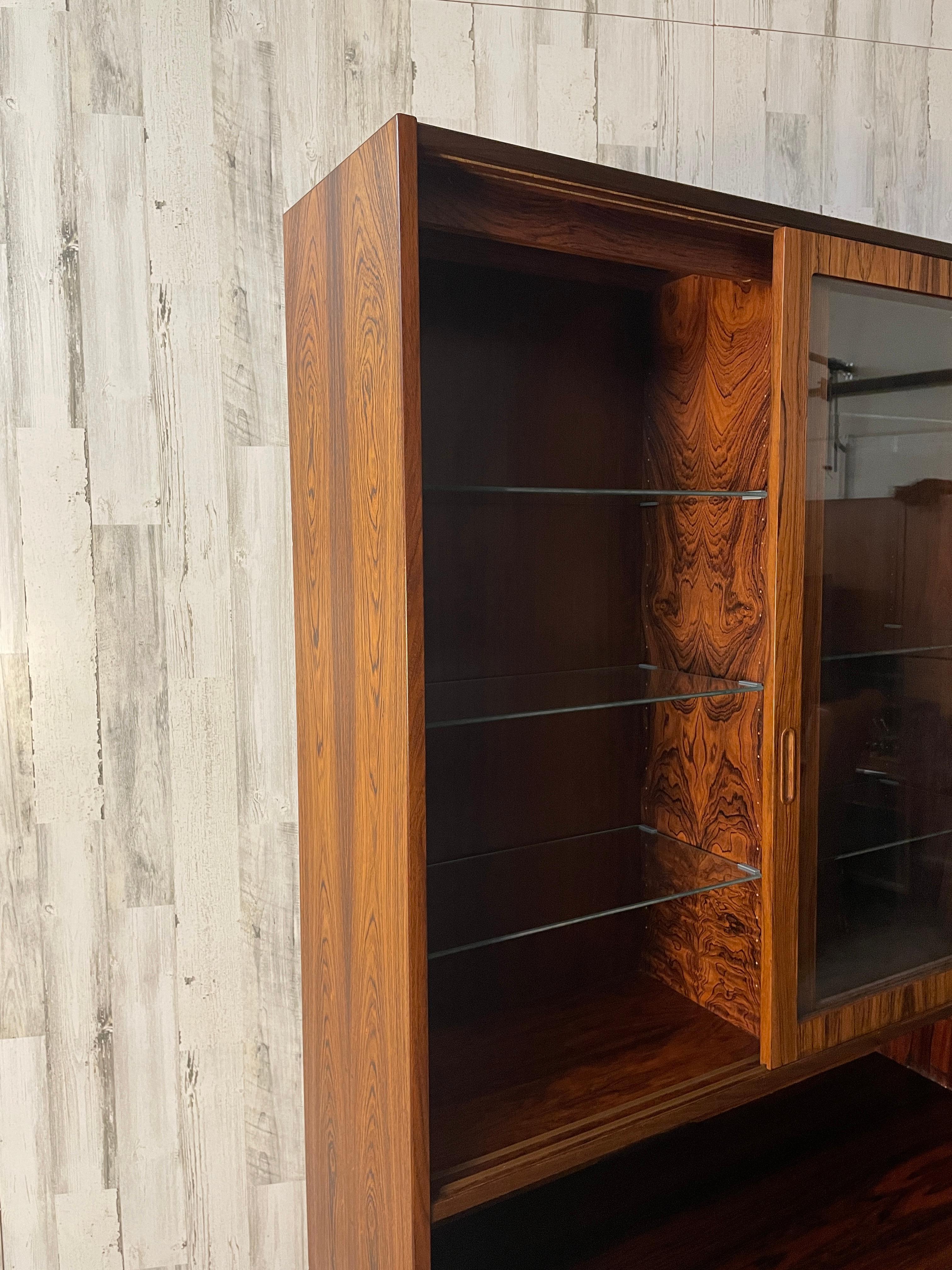 Poul Hundevad Rosewood China Cabinet In Good Condition In Denton, TX