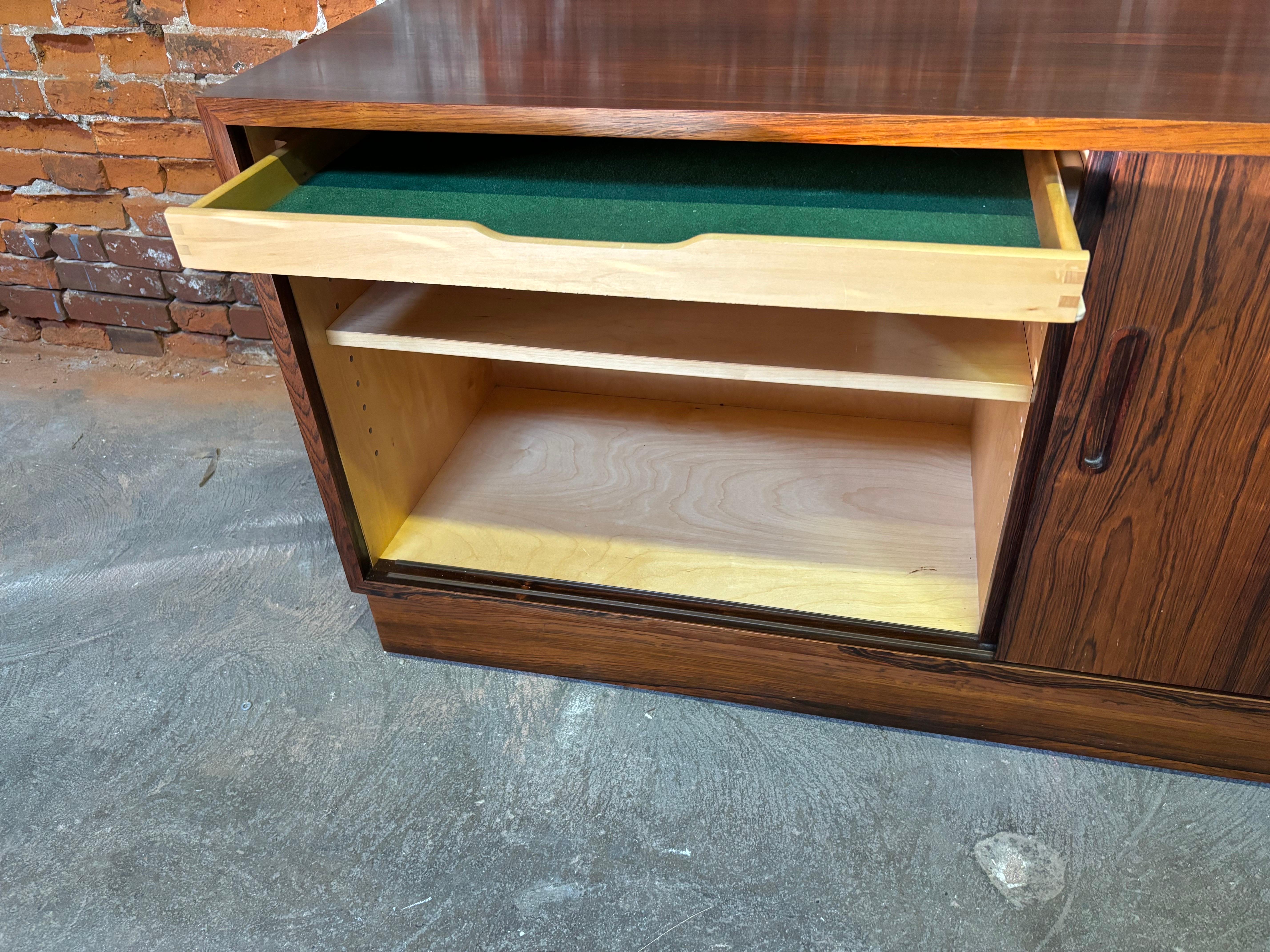 Credenza de palisandro Poul Hundevad Abedul en venta