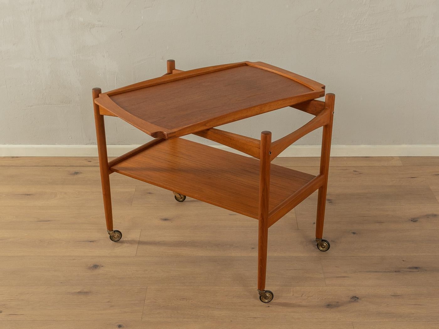Poul Hundevad serving trolley from 1960s In Good Condition For Sale In Neuss, NW