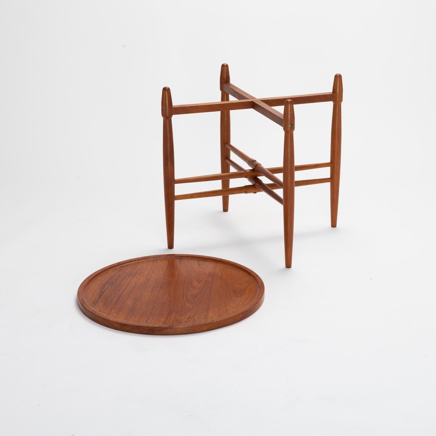 Danish Poul Hundevad Teak Tray Table, Denmark, 1960s For Sale