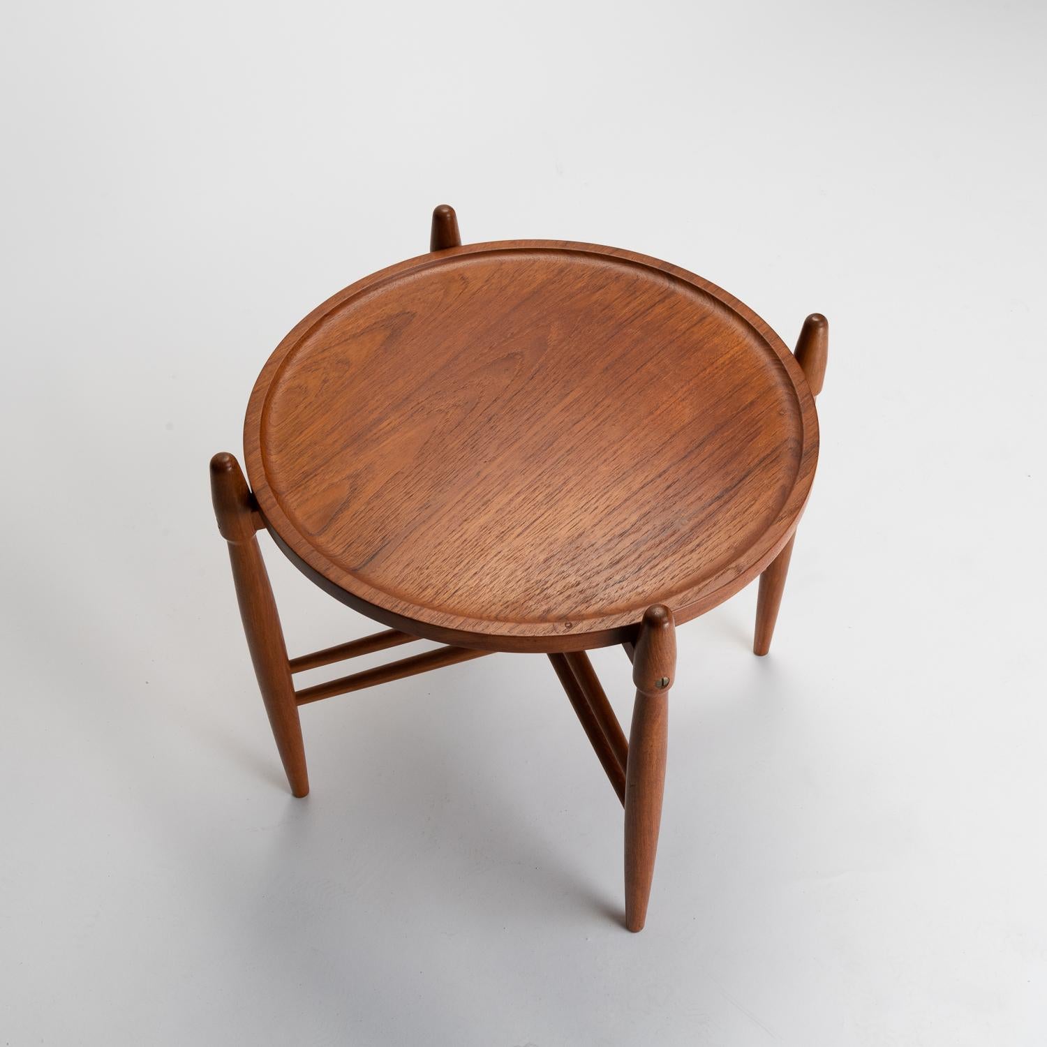 Poul Hundevad Teak Tray Table, Denmark, 1960s For Sale 1