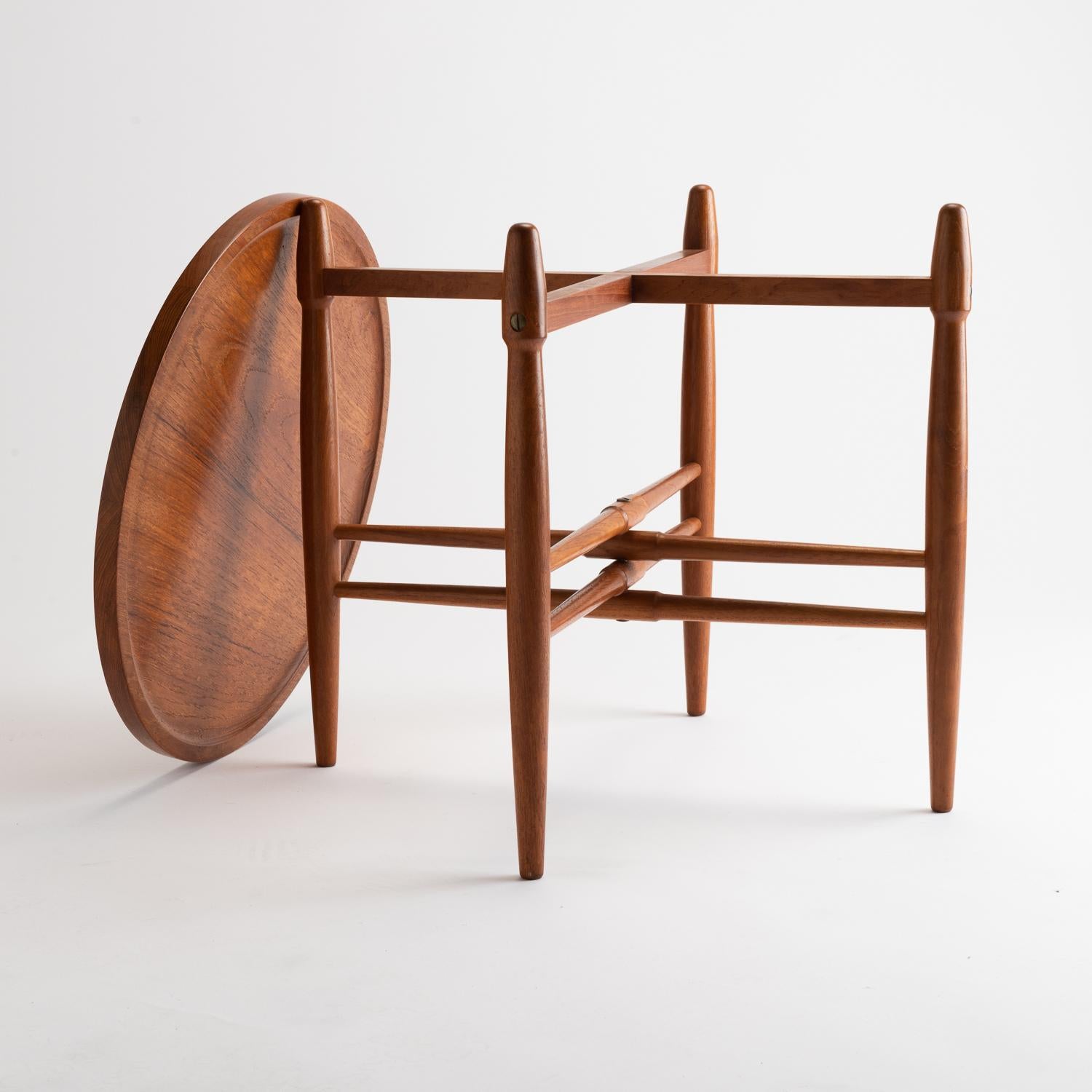 Poul Hundevad Teak Tray Table, Denmark, 1960s For Sale 3