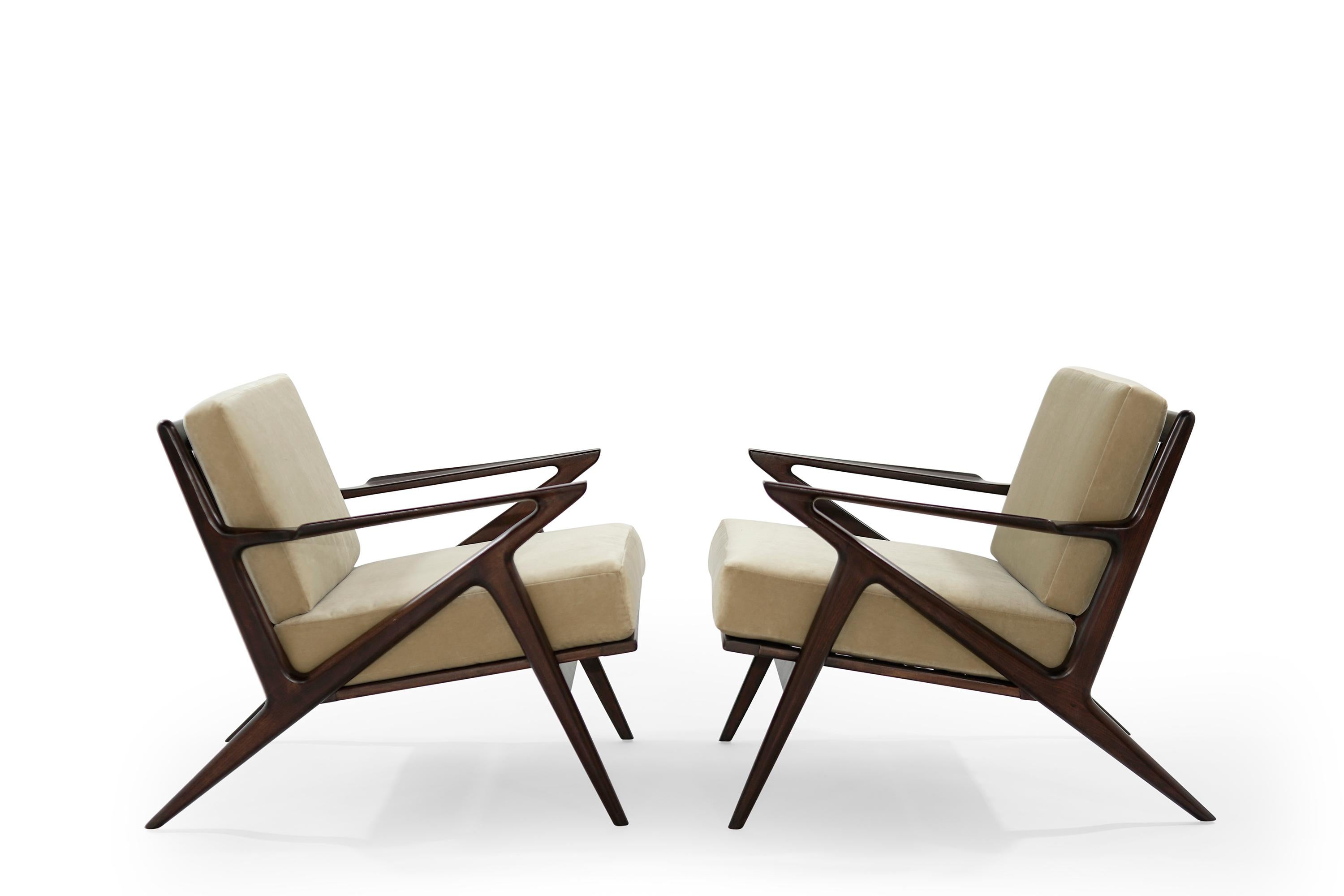 Mid-Century Modern Poul Jensen for Selig 'Z' Lounge Chairs, Denmark, circa 1950s