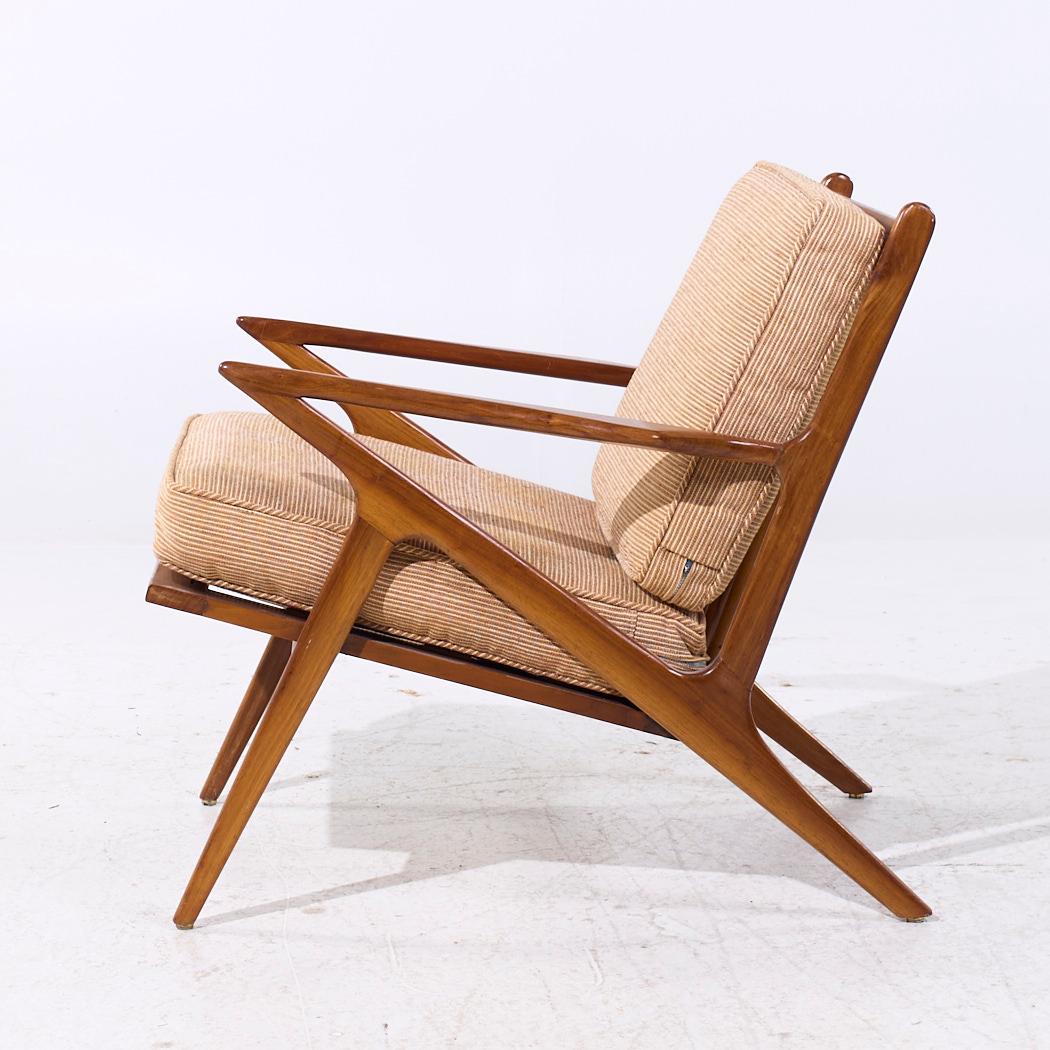 Chaise longue Z en noyer de style Jensen, milieu de siècle en vente 1