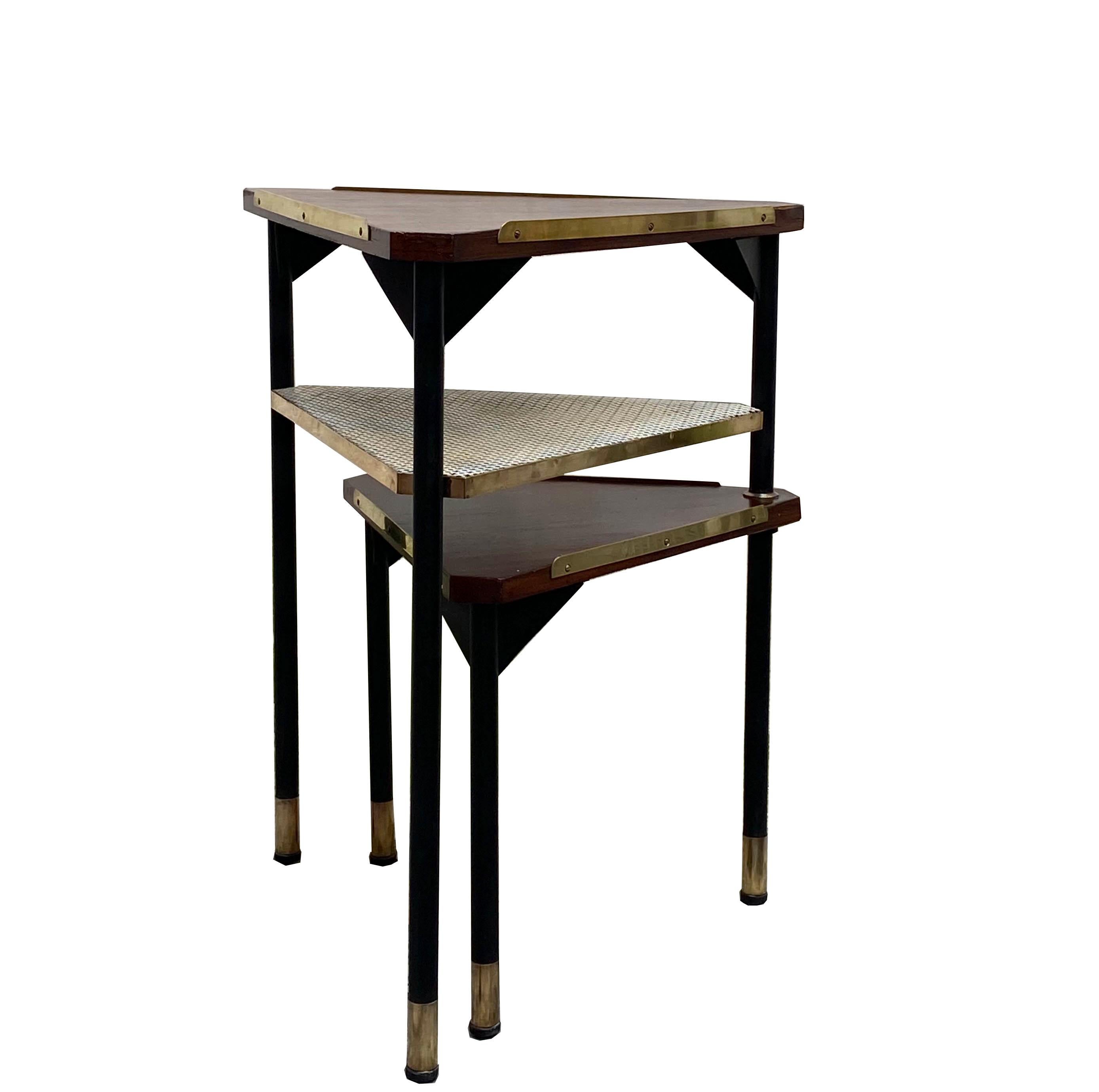 Mid-Century Modern Poul Jensen Style Triangular Rotating Side Table, Italy, 1960s