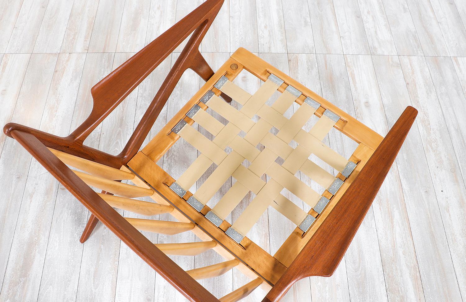 Poul Jensen Z Teak Lounge Chairs for Selig 2