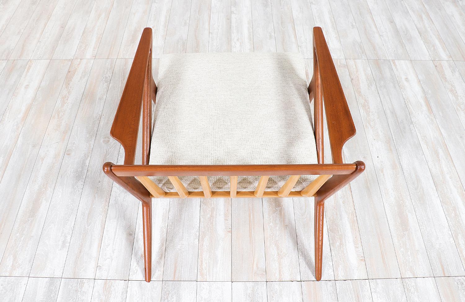 Fabric Poul Jensen Z Teak Lounge Chairs for Selig