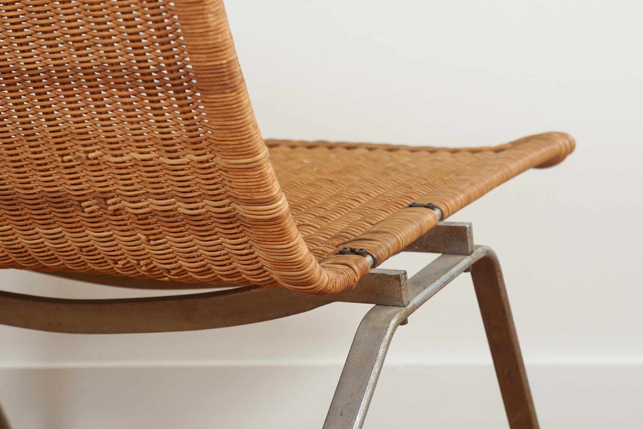Mid-Century Modern Poul Kjaerhjolm PK 22 Wicker Lounge Chair For Sale