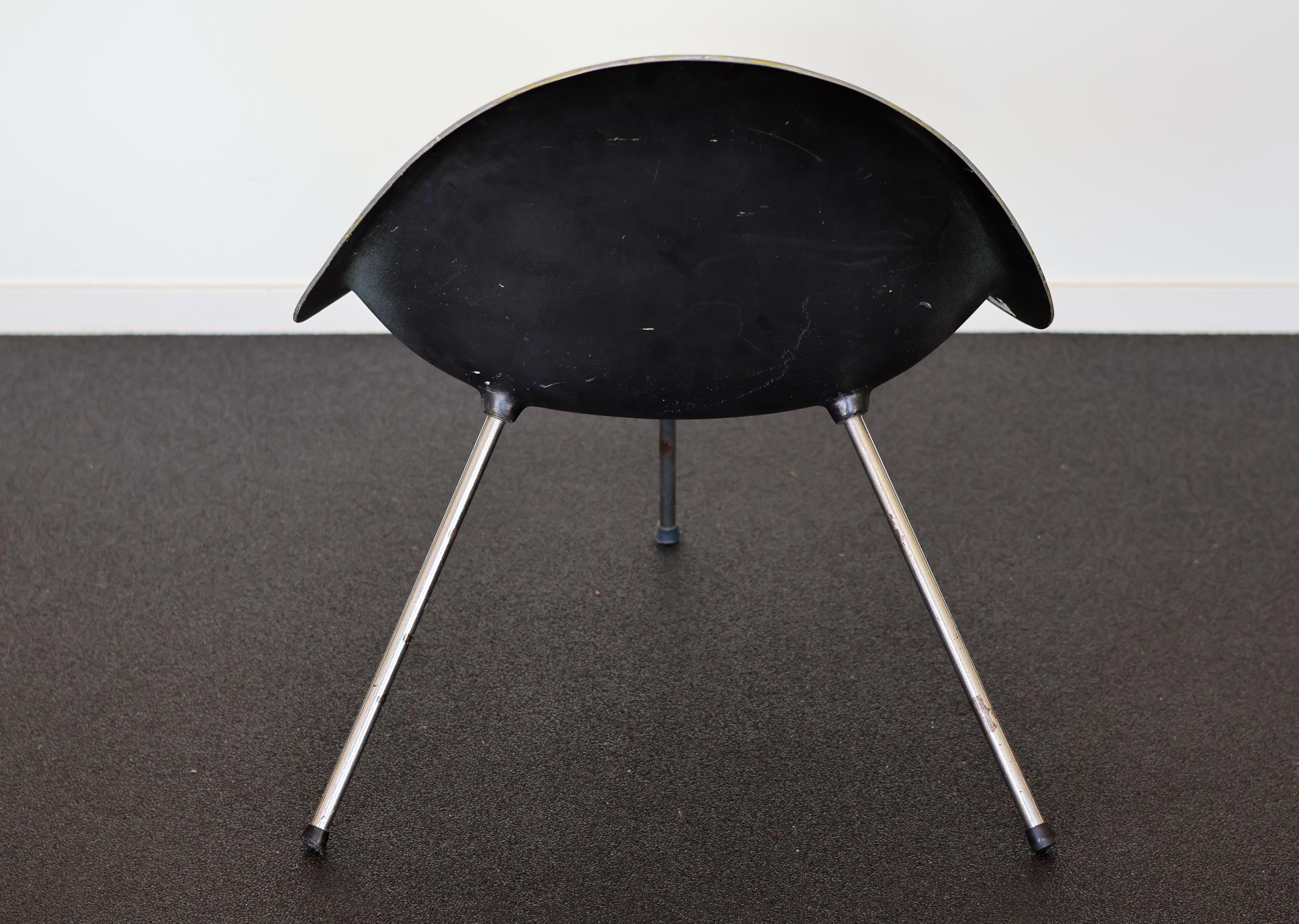 Mid-20th Century Poul Kjaerholm 1953 Molded Aluminum Chair For Sale