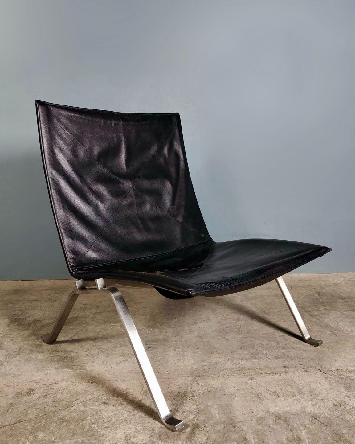 New Stock ✅

Poul Kjærholm After PK22 Chair 1980 By Fritz Hansen and Ejvind Kold Christensen in Black Leather and Brushed Steel.

Comes with sticker tag dating from 1980.

The discrete and elegant lounge chair PK22 epitomizes the work of Poul