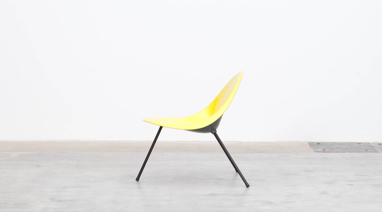 Danish Contemporary Poul Kjaerholm Aluminum Chair For Sale