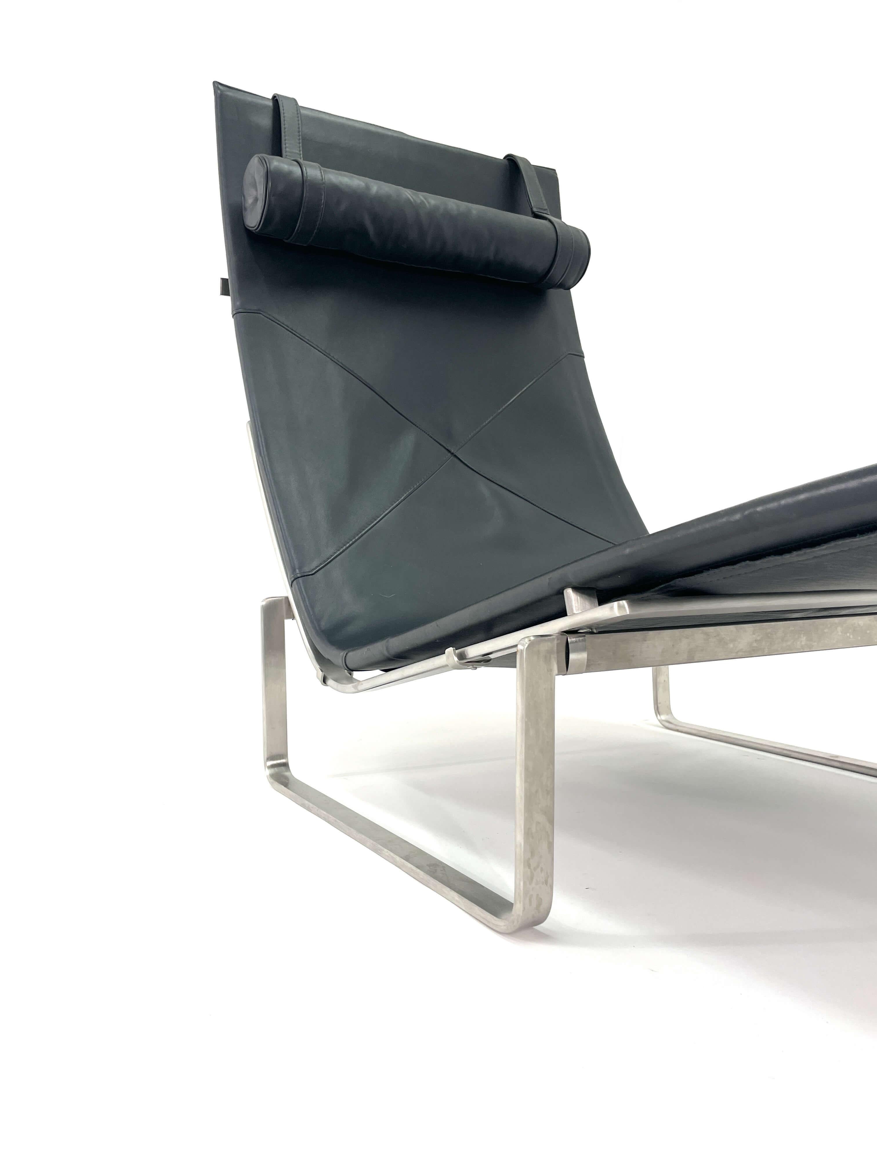 20th Century Poul Kjaerholm Chaise Lounge Model PK24 for Fritz Hansen For Sale