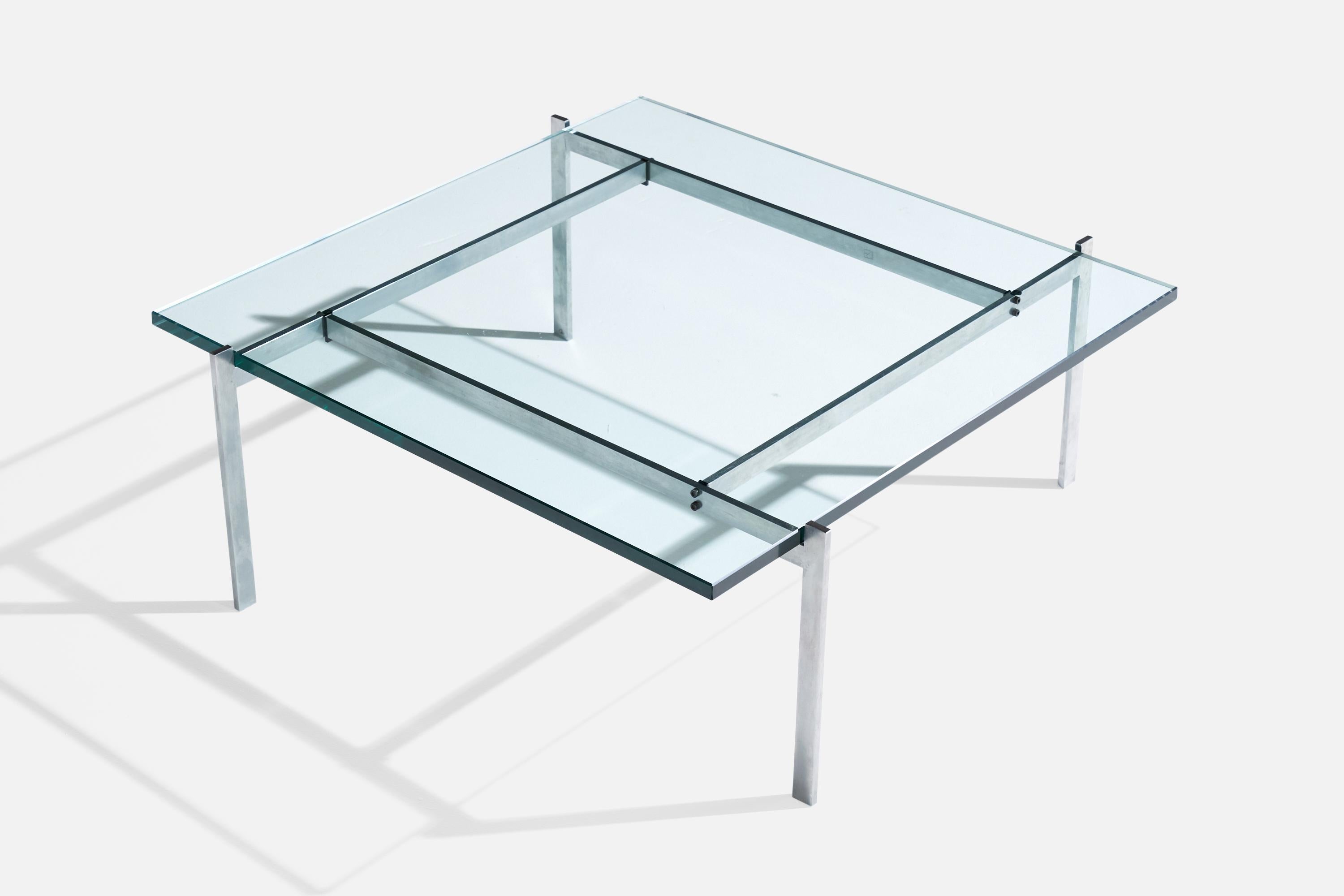 Ein Couchtisch aus Stahl und Glas, entworfen von Poul Kjærholm und hergestellt von E. Kold Christensen, Dänemark, 1960er Jahre.

Abmessungen: 12,75