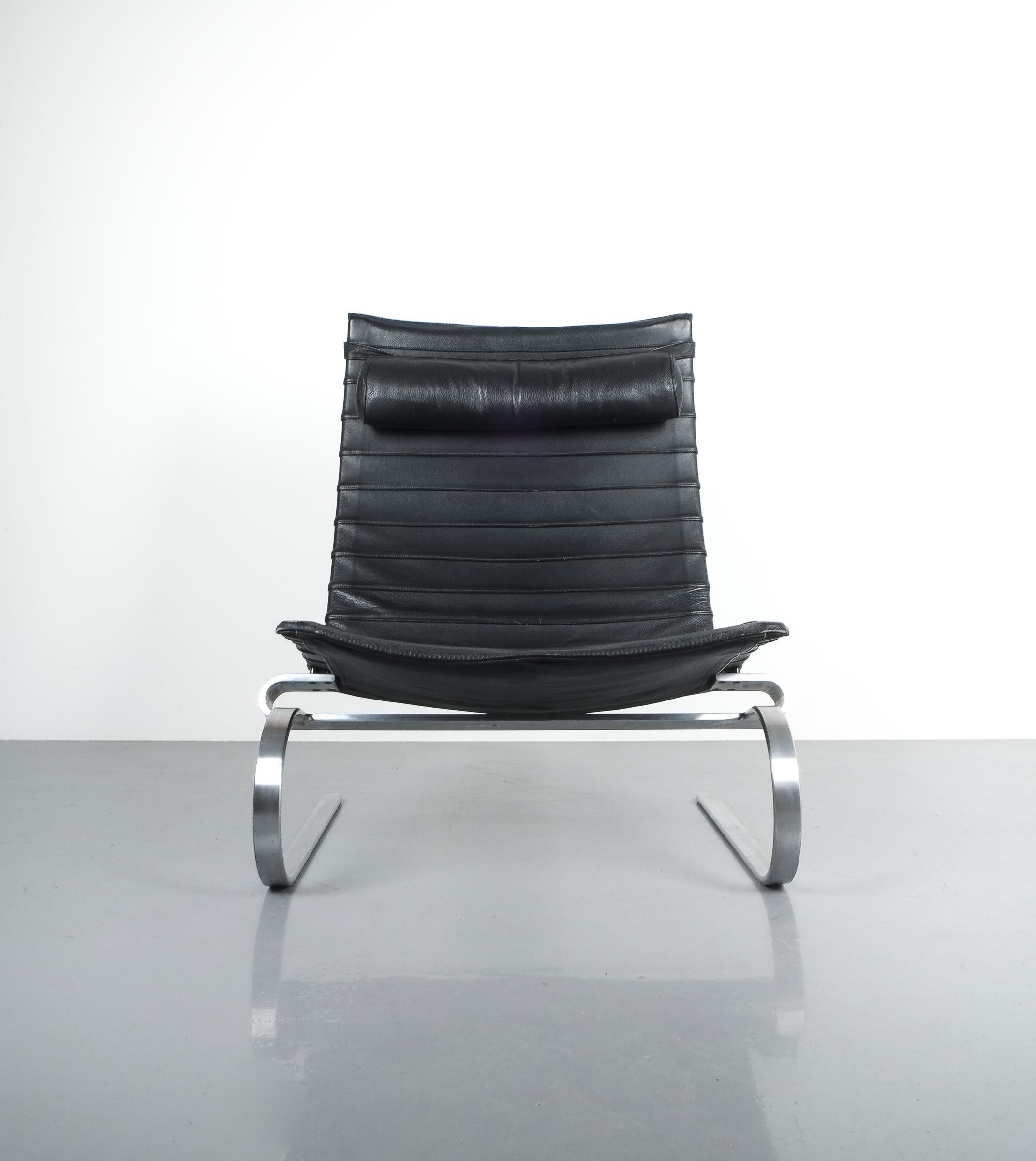 Poul Kjærholm Early Fritz Hansen PK20 Lounge Chair in schwarzem Leder:: 1987 (Moderne der Mitte des Jahrhunderts)