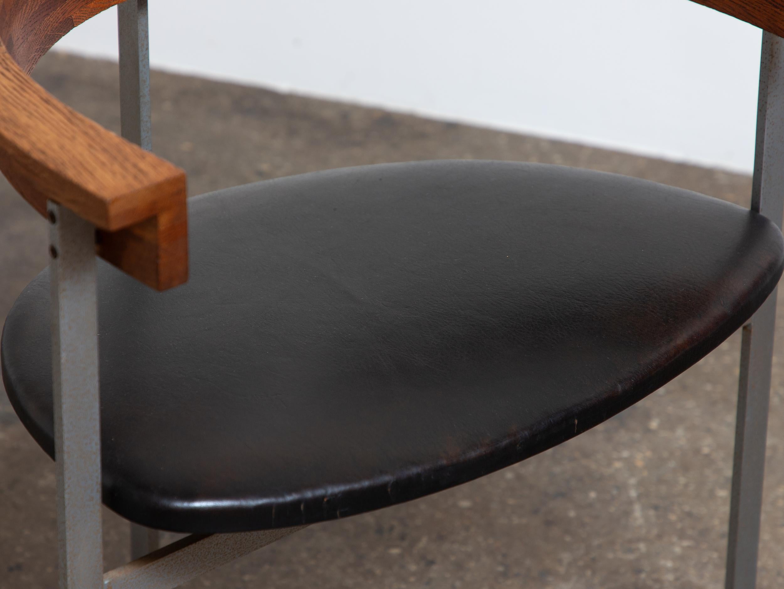 Poul Kjærholm for E. Kold Christensen PK 11 Armchairs in Original Black Leather For Sale 3